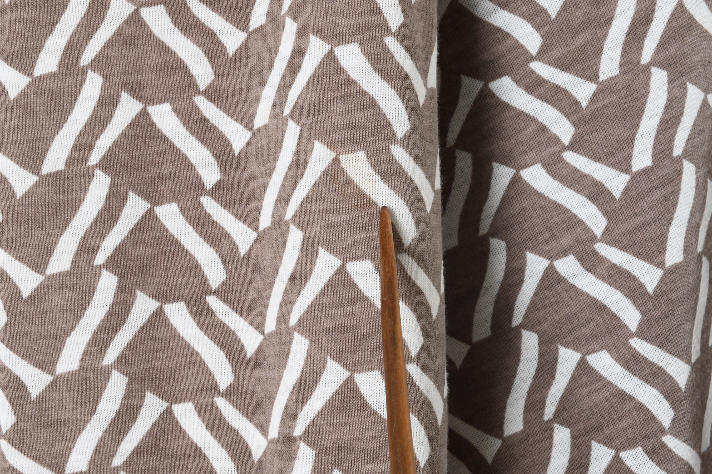 70s Taupe And White Abstract Pattern Maxi Tent Dress By Matti of Lynne Lord & Taylor - Image 11