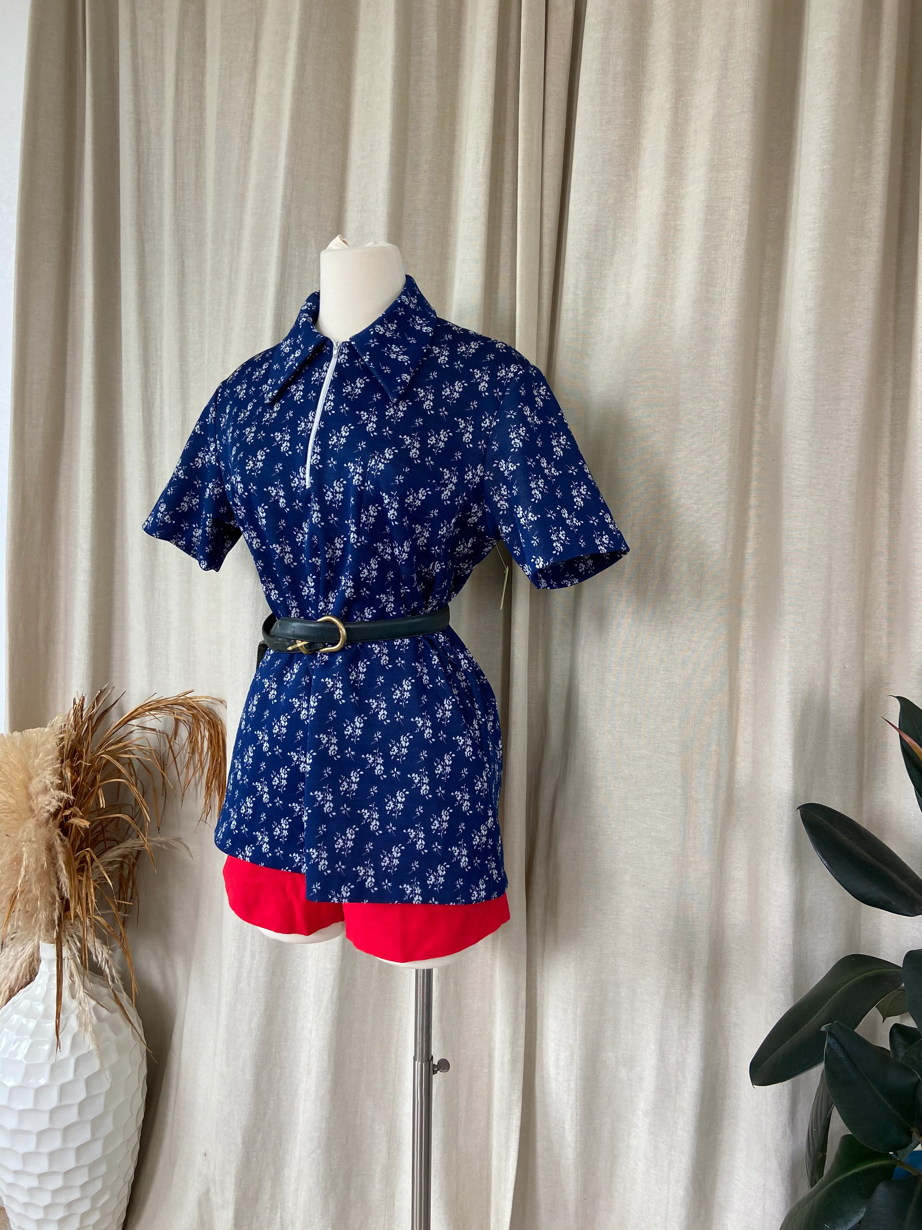 70s Vintage Tennis Polo With Micro Floral Print - Image 5