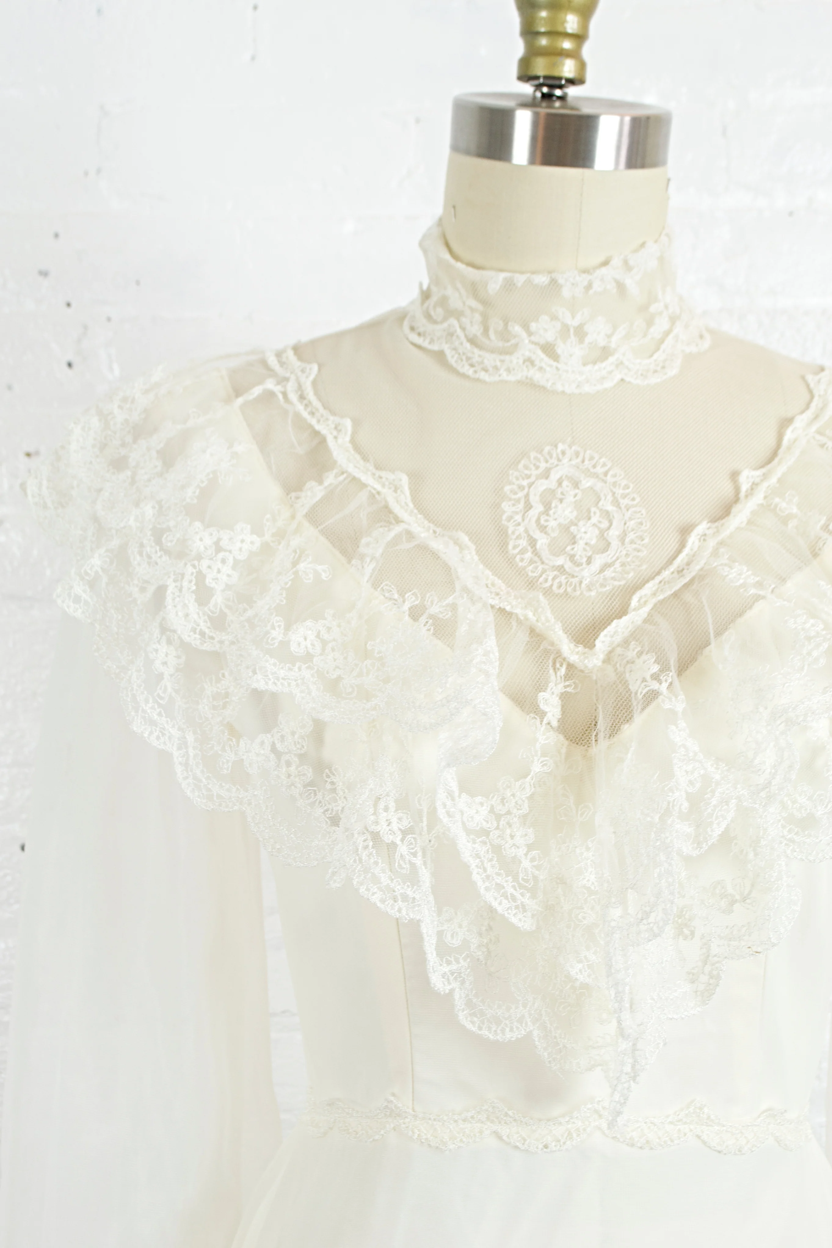 70s Victorian Style Lace Wedding Dress With High Neck - Image 8