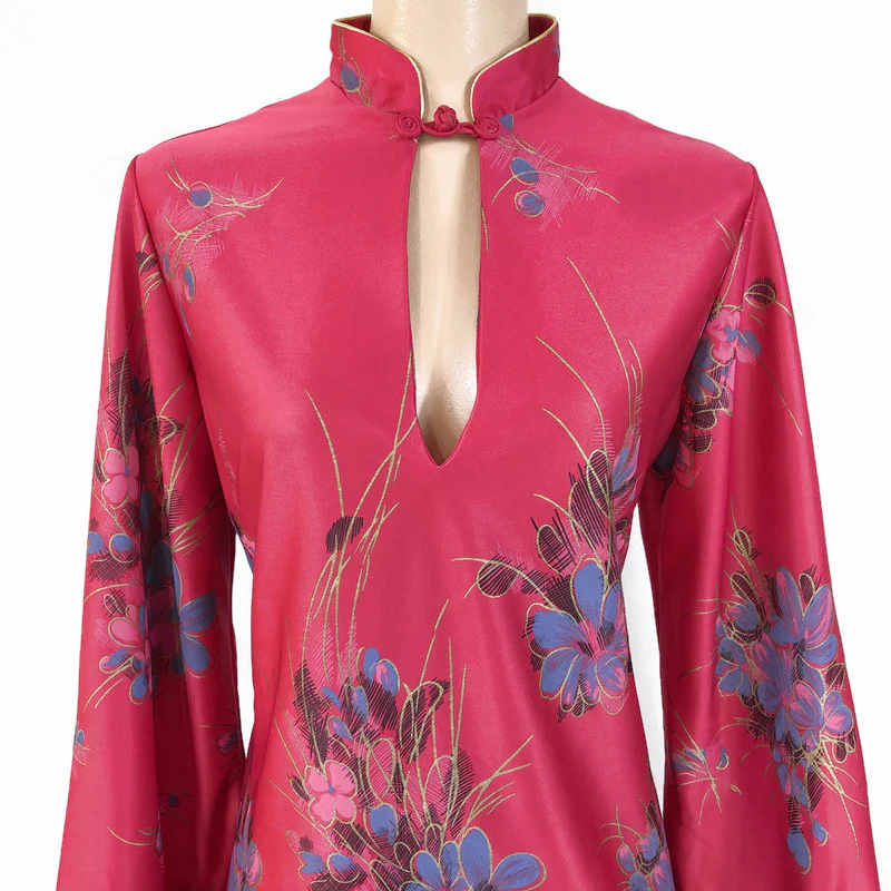70s Vintage Bell Sleeve Keyhole Tunic Top by T.v. Loungers - Image 4