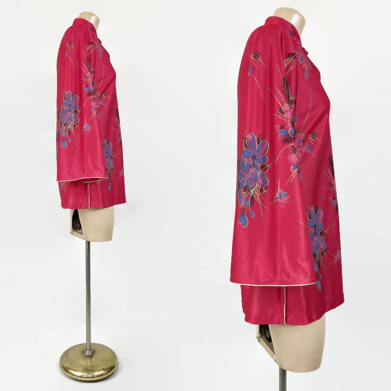 70s Vintage Bell Sleeve Keyhole Tunic Top by T.v. Loungers - Image 7