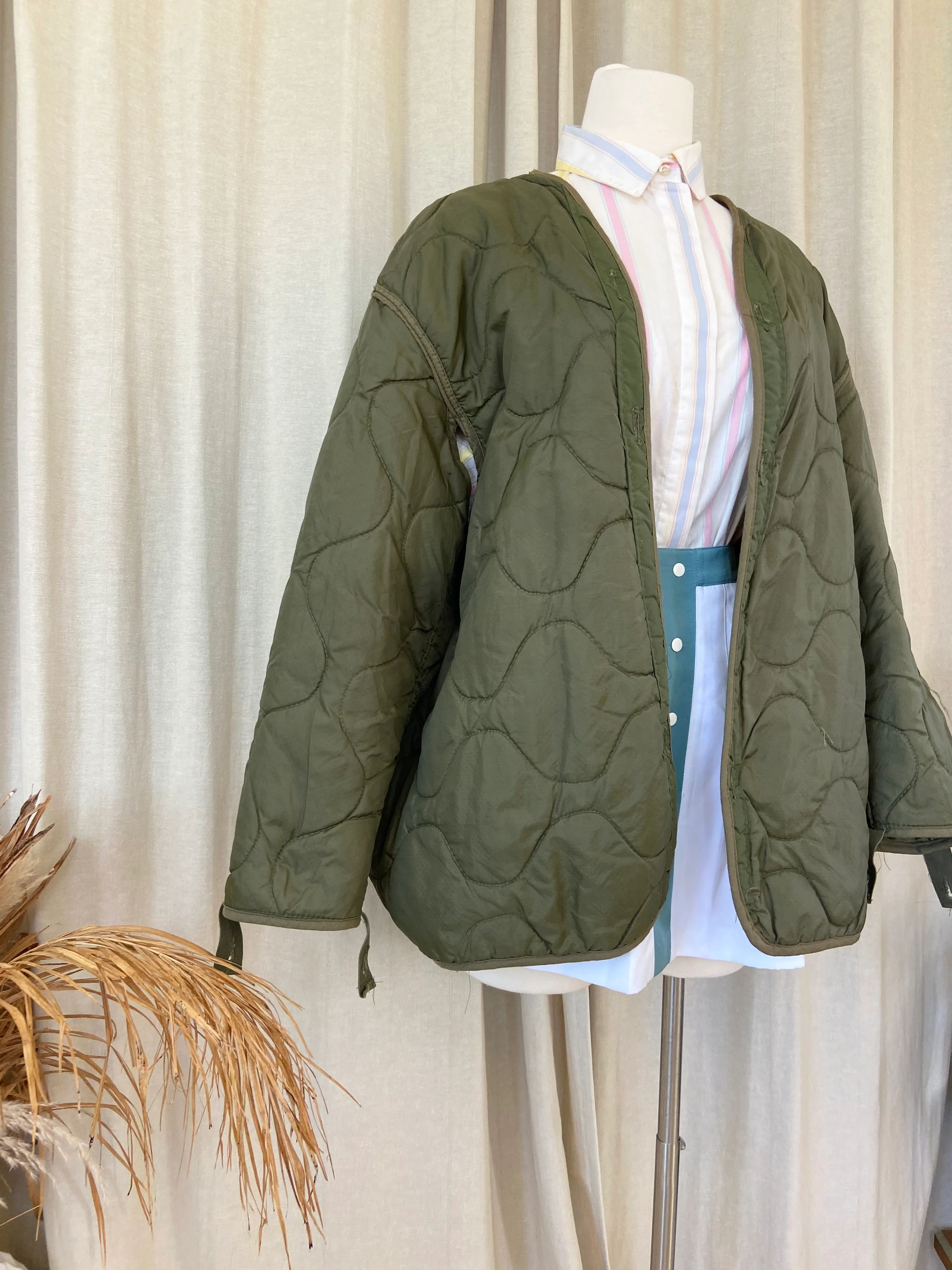 70s Vintage Olive Green Quilted Liner Jacket Oversized - Image 3