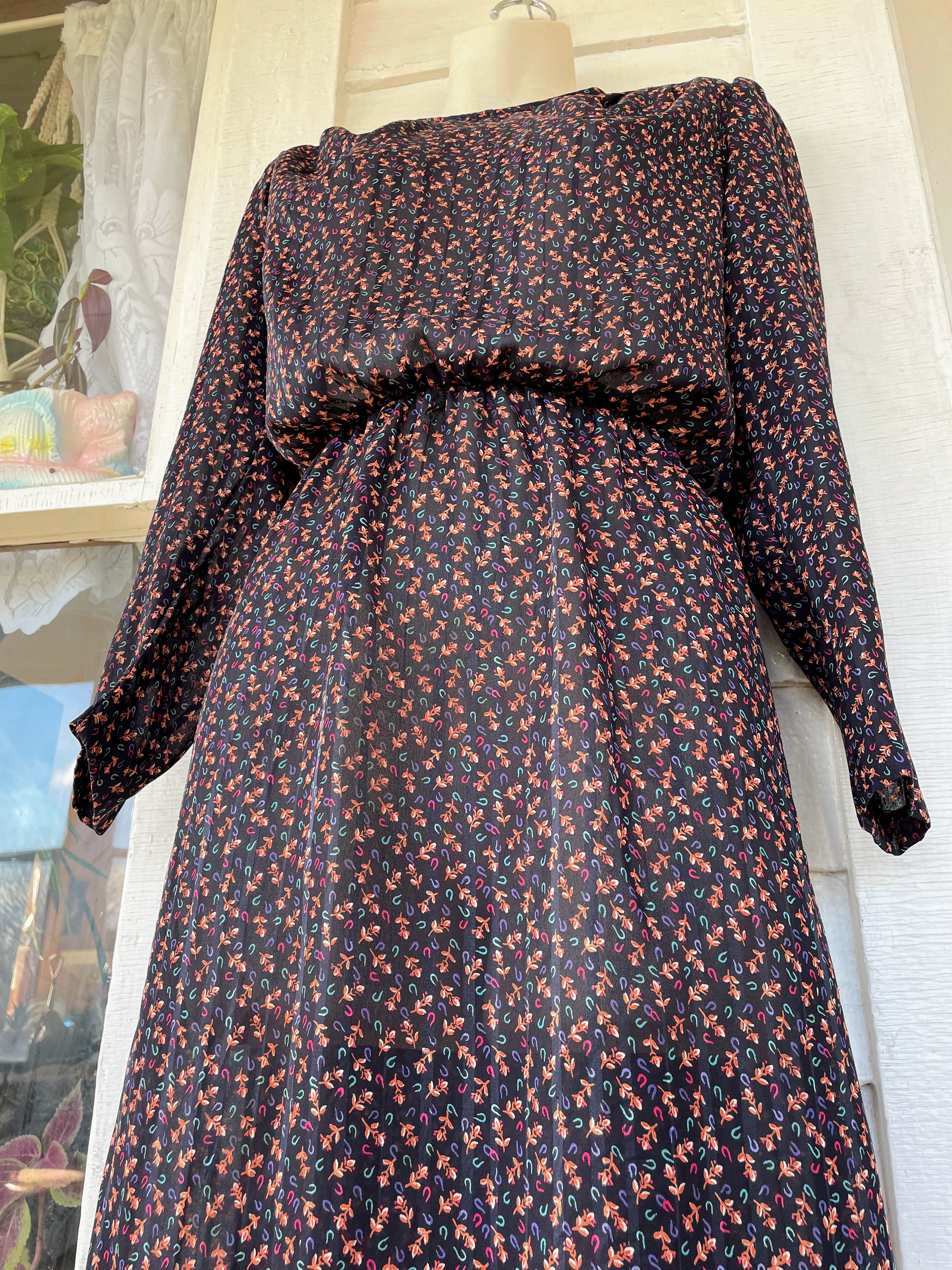 70s Vintage Small Navy Floral Print Sheer Dress - Image 9