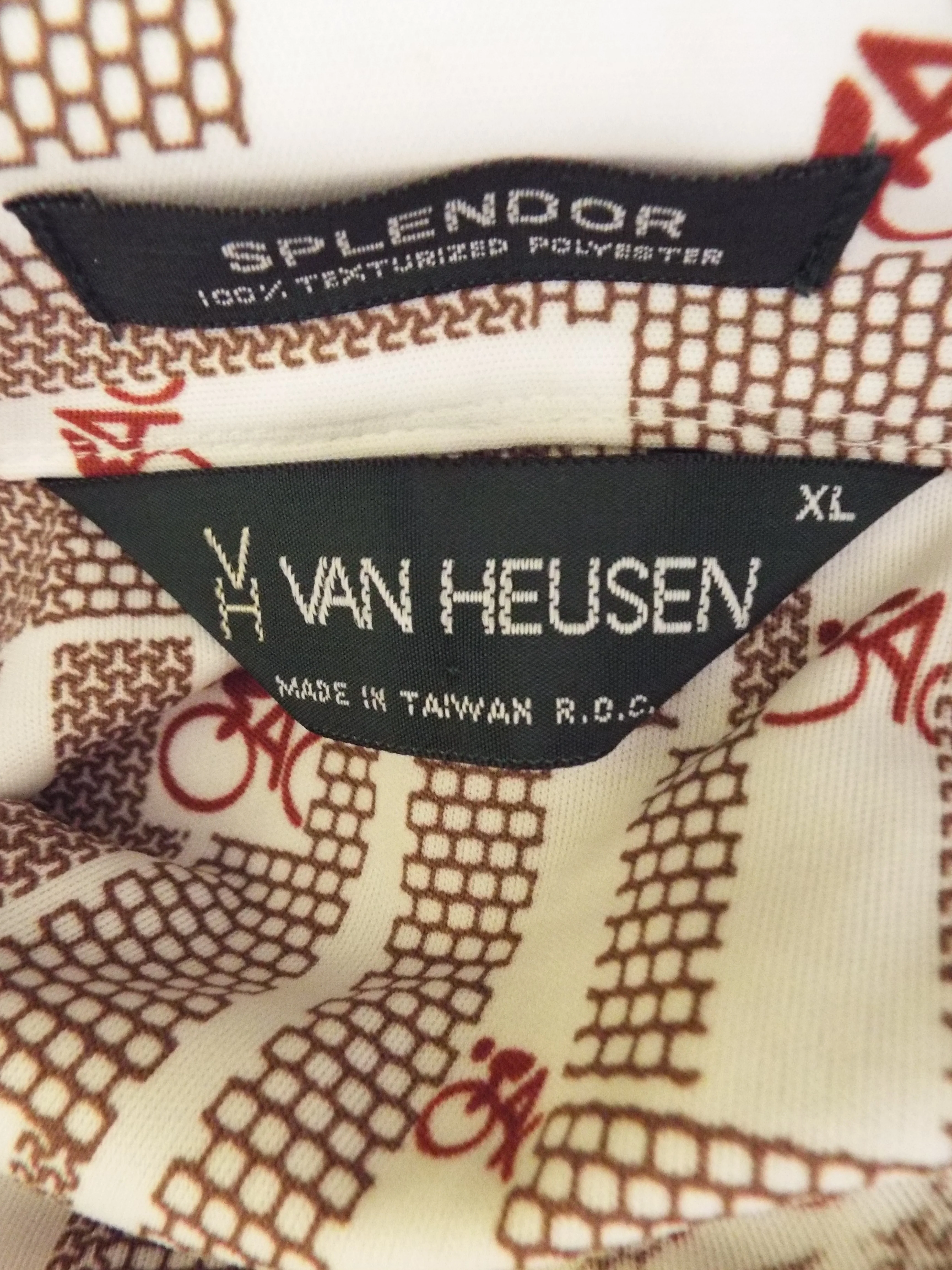 70s Vintage Ss Button Down Shirt By Van Heusen By Van Heusen - Image 4