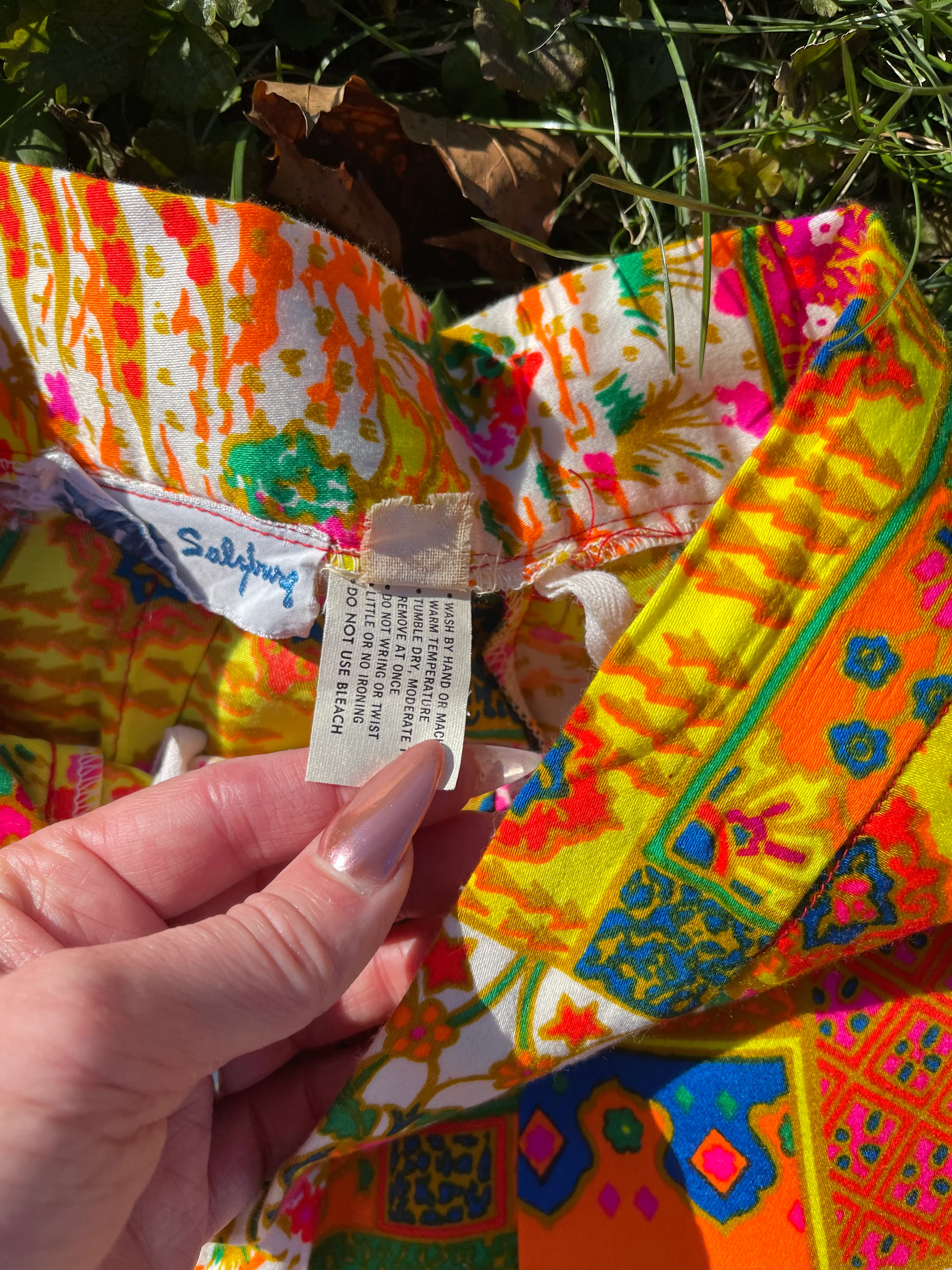 70s Vintage Vibrant 70s Maxi Skirt by Lanz of Salzburg - Image 8