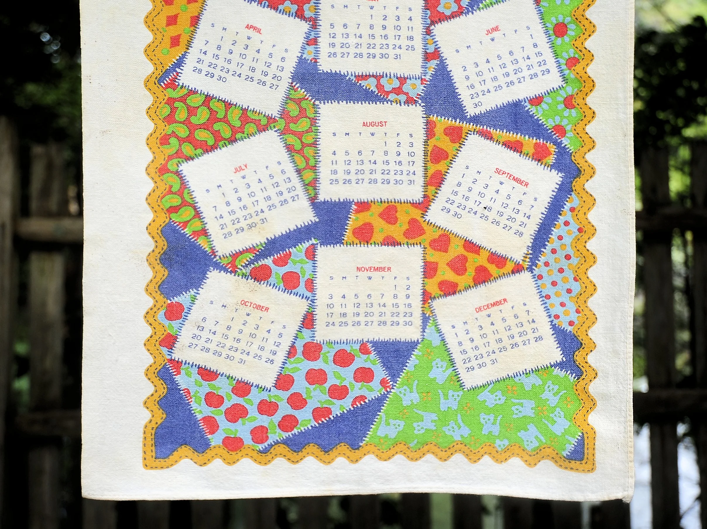 70s Vtg 1974 Faux Patchwork Quilt Design Calendartowel - Image 5