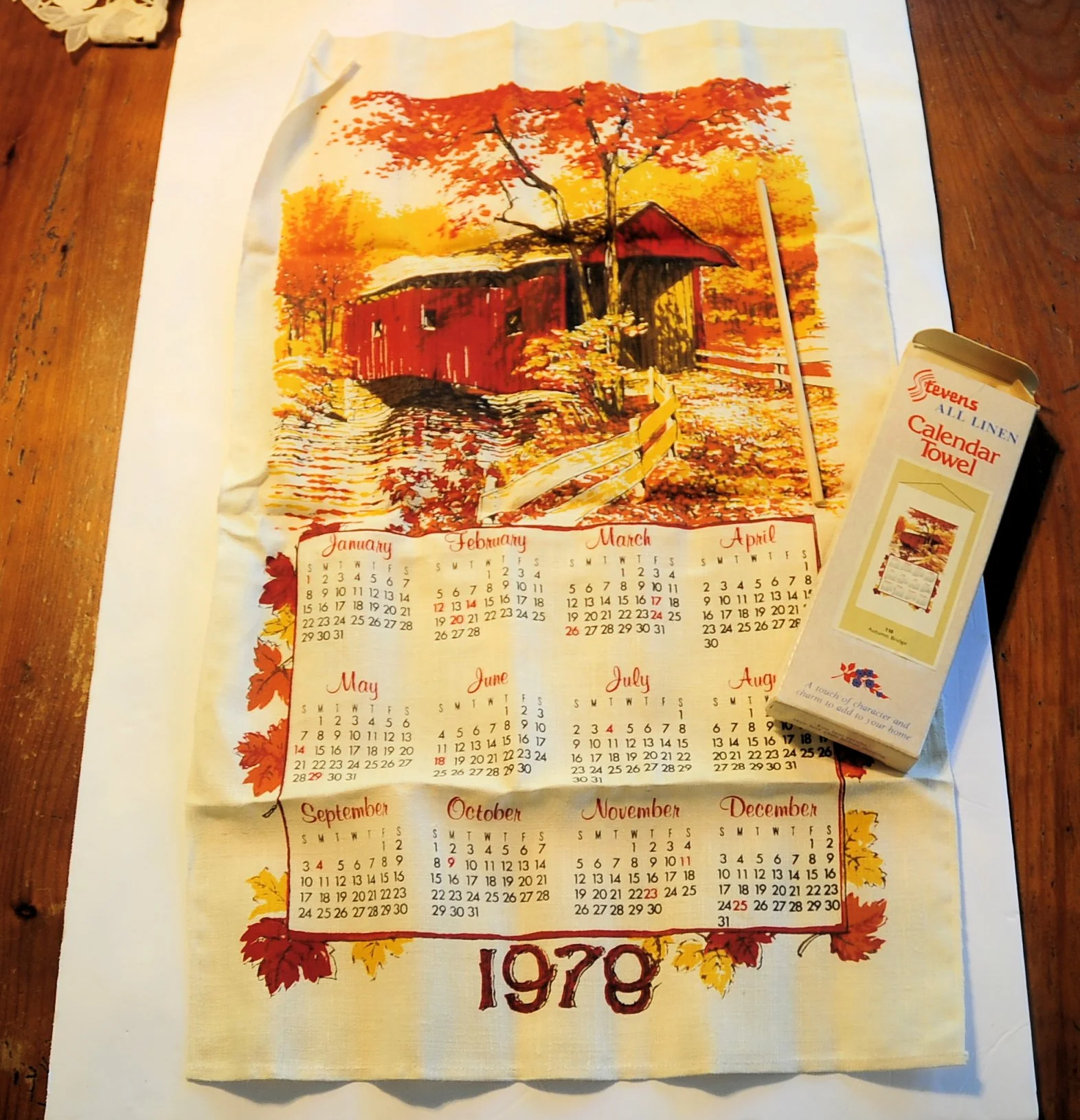 70s Vtg 1978 Nos Autumn Covered Bridge Calendar Towel - Image 7