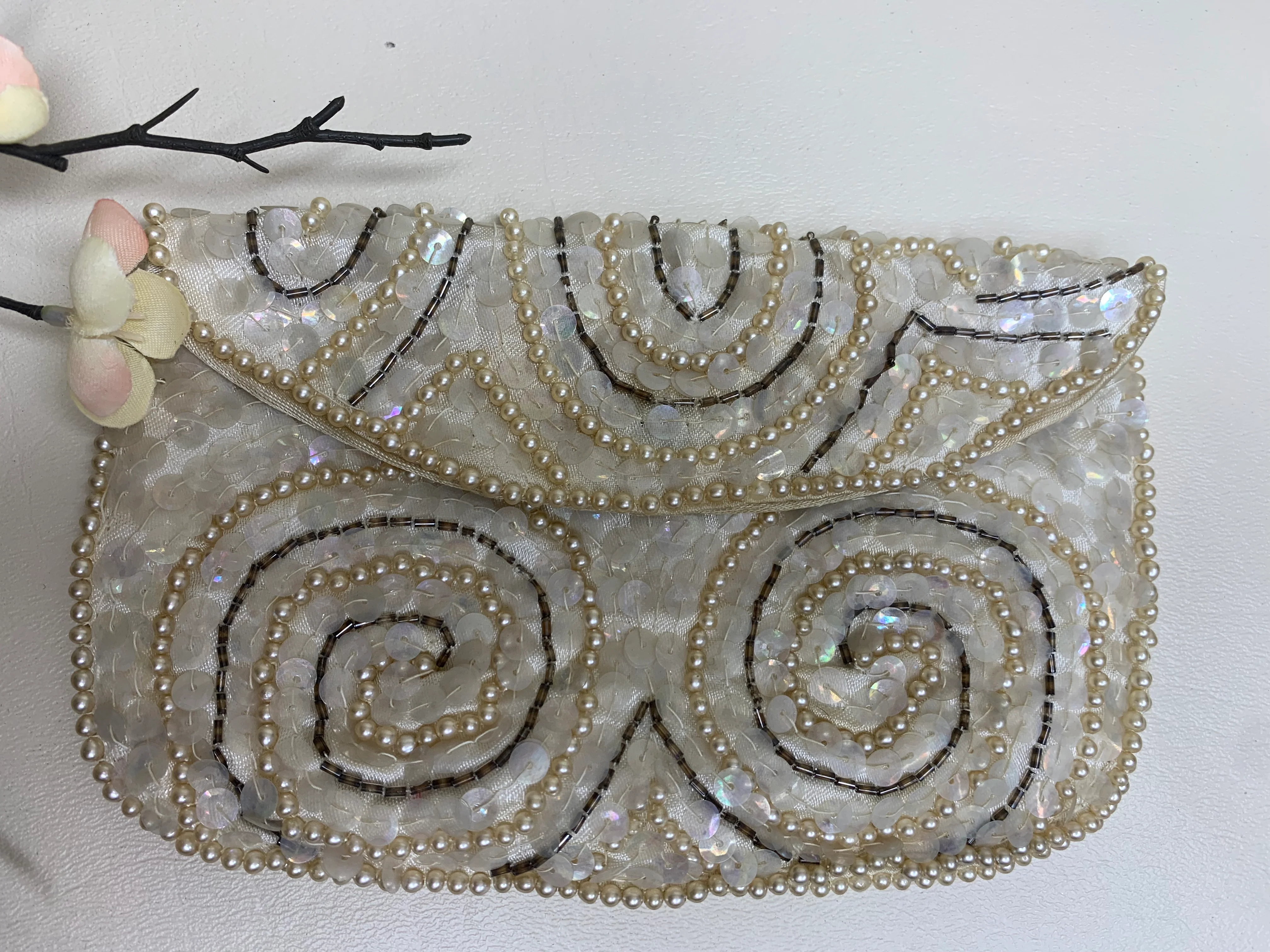 70s Wedding Bridal Clutch Pearls Silver Beads Sequins By Hand Made In Japan - Image 4