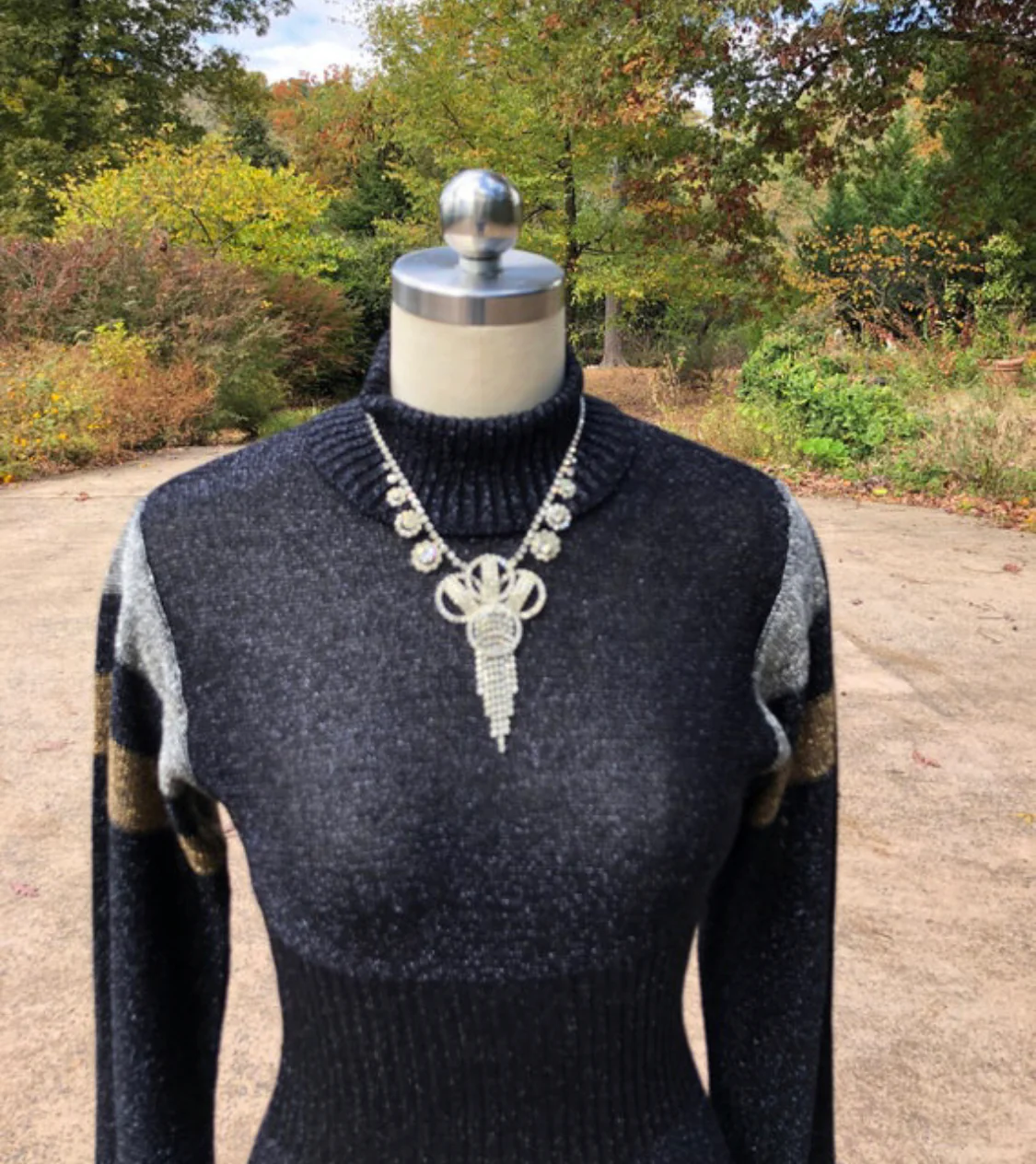 70s Wenjilli Metallic Gown - Image 7