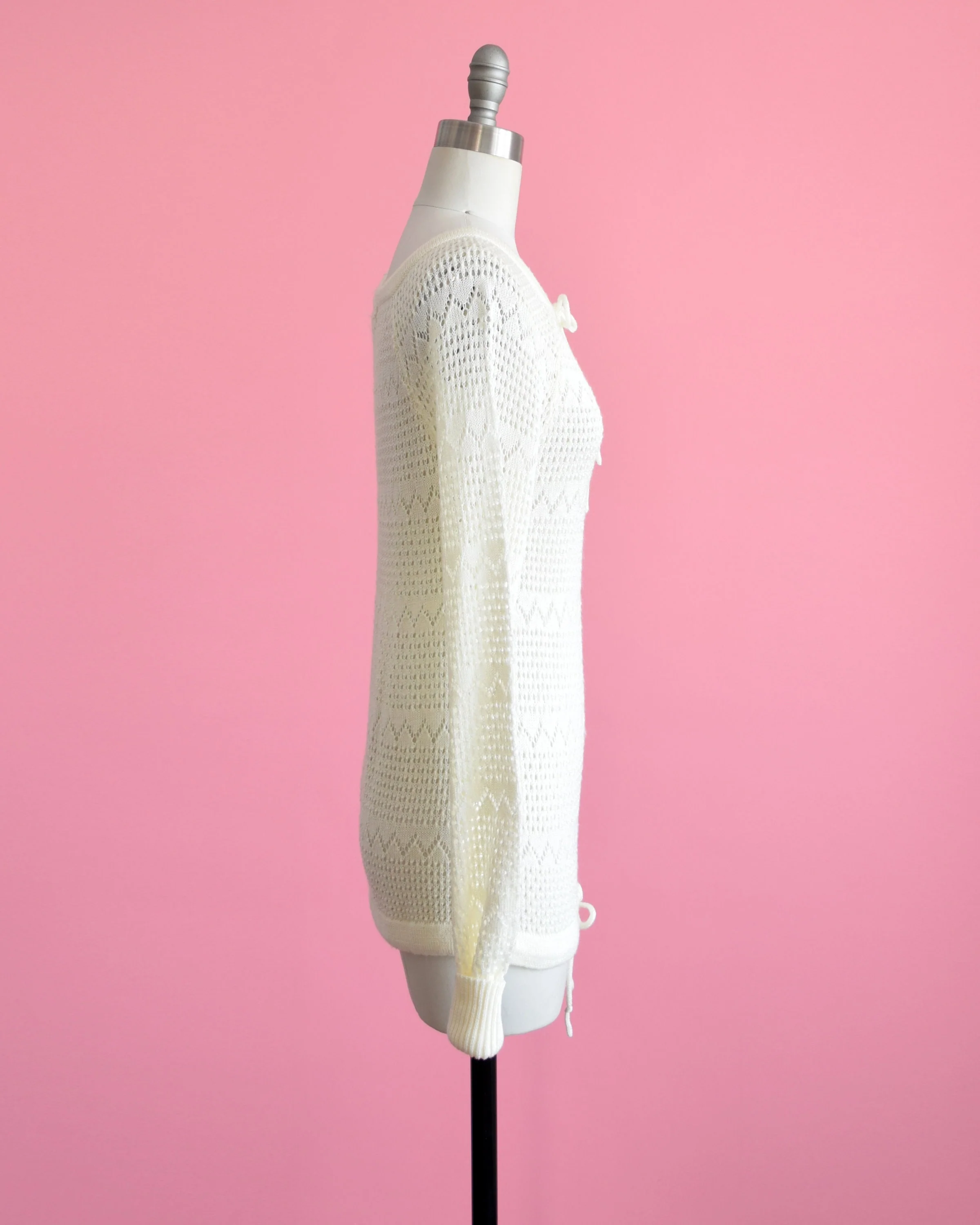 70s White Eyelet Sweater Vintage 70s Drawstring Bow Pointelle Sweater, Pullover Knit Top, Small To Medium - Image 4