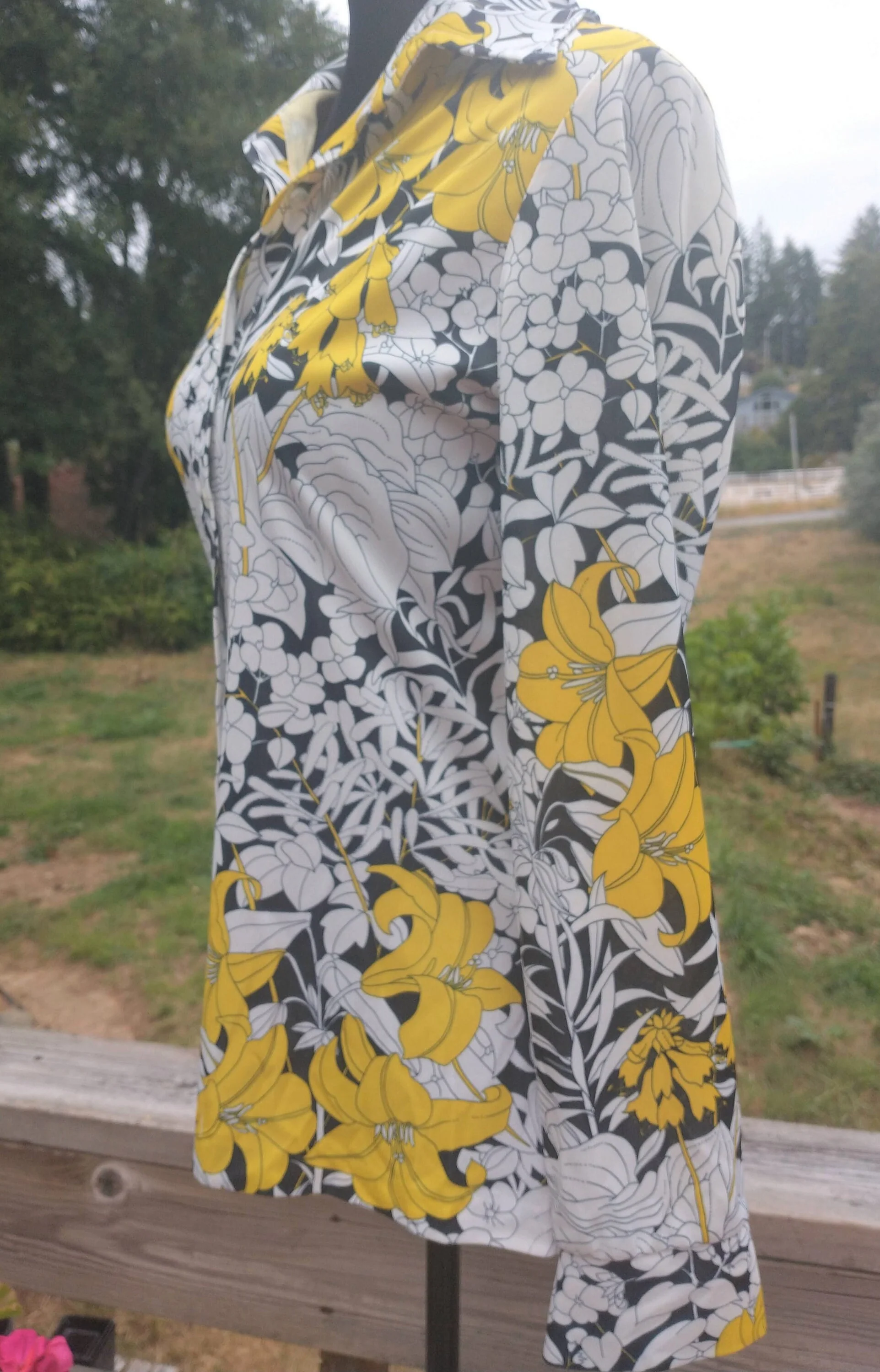 70s Women's Disco Blouse Yellow and Black Floral Large Collar Women's Fit Small To Medium by Jack Winters - Image 3