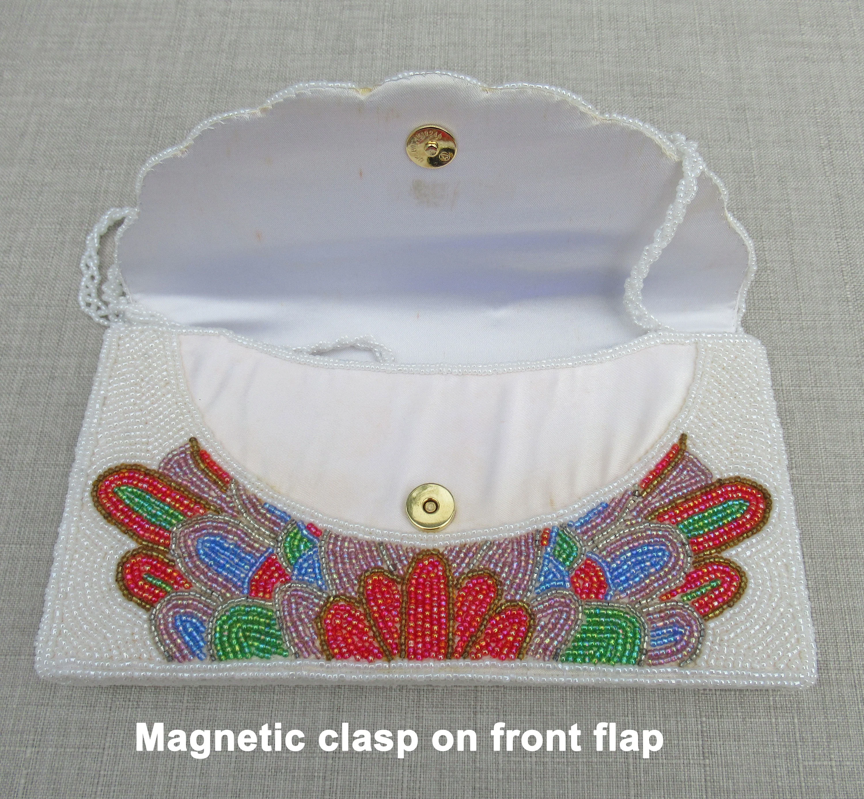 8. 5 X 4. 5 Inch Beaded Purse Dressy Bag 45 Inch Beaded Long Strap White Background with Multicolor Whimsical Design Front Flap Snap Vtg - Image 4