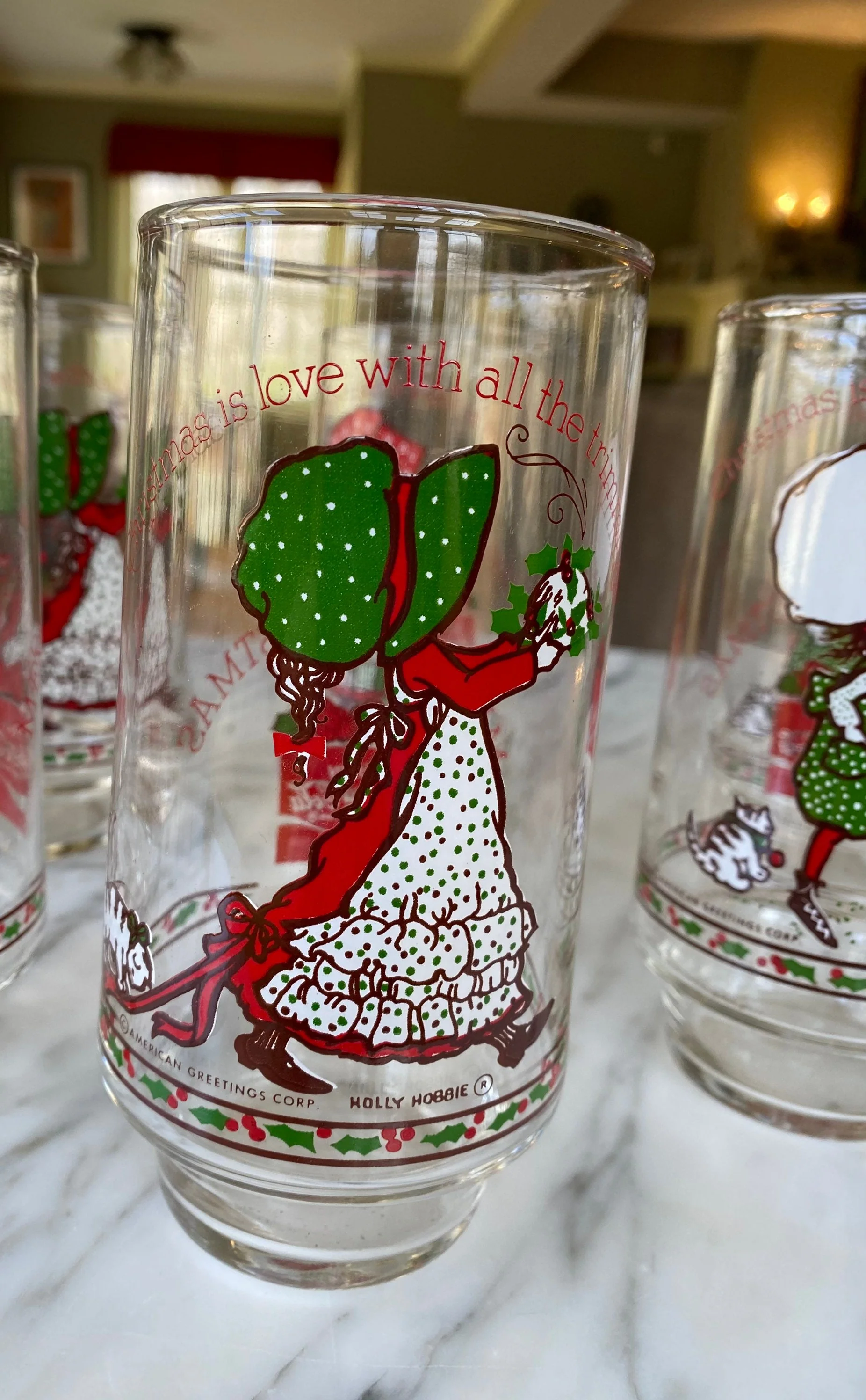 8 Vintage Christmas Holiday Holly Hobbie Glasses Cups - Image 3