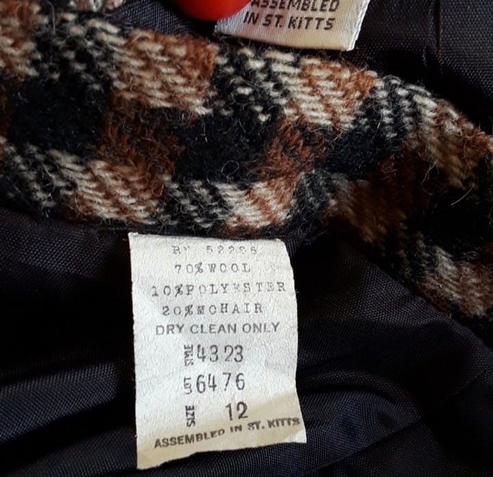 80/90’s Houndstooth Skirt Blazer Suit. by Adolfo Atelier - Image 9