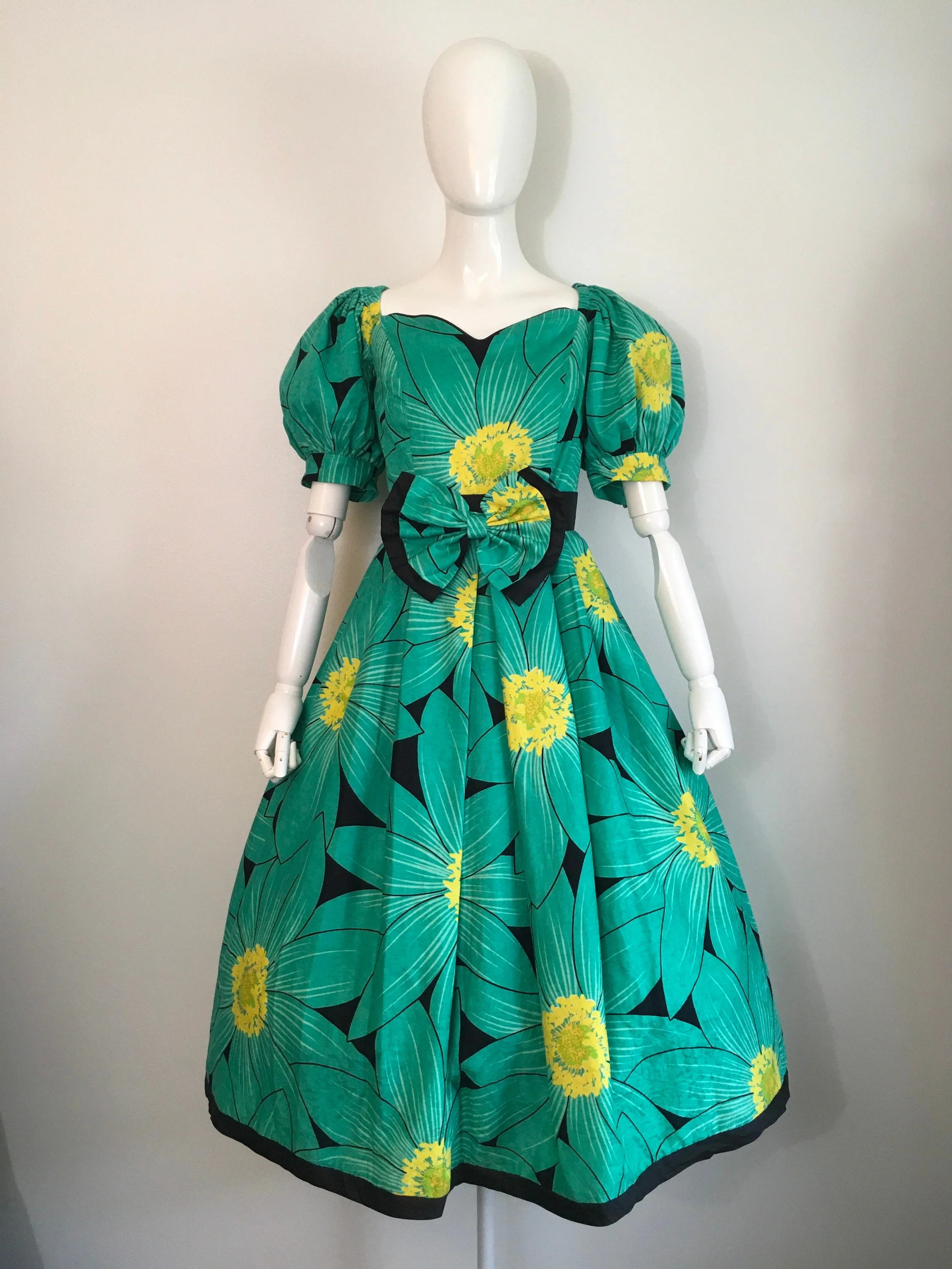 80’s-90’s Daisy Print Cotton Party Dress by  Antonia Collection - Image 3