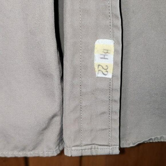 80’s Gray Utility Men's Button Up by Banana Republic - Image 8