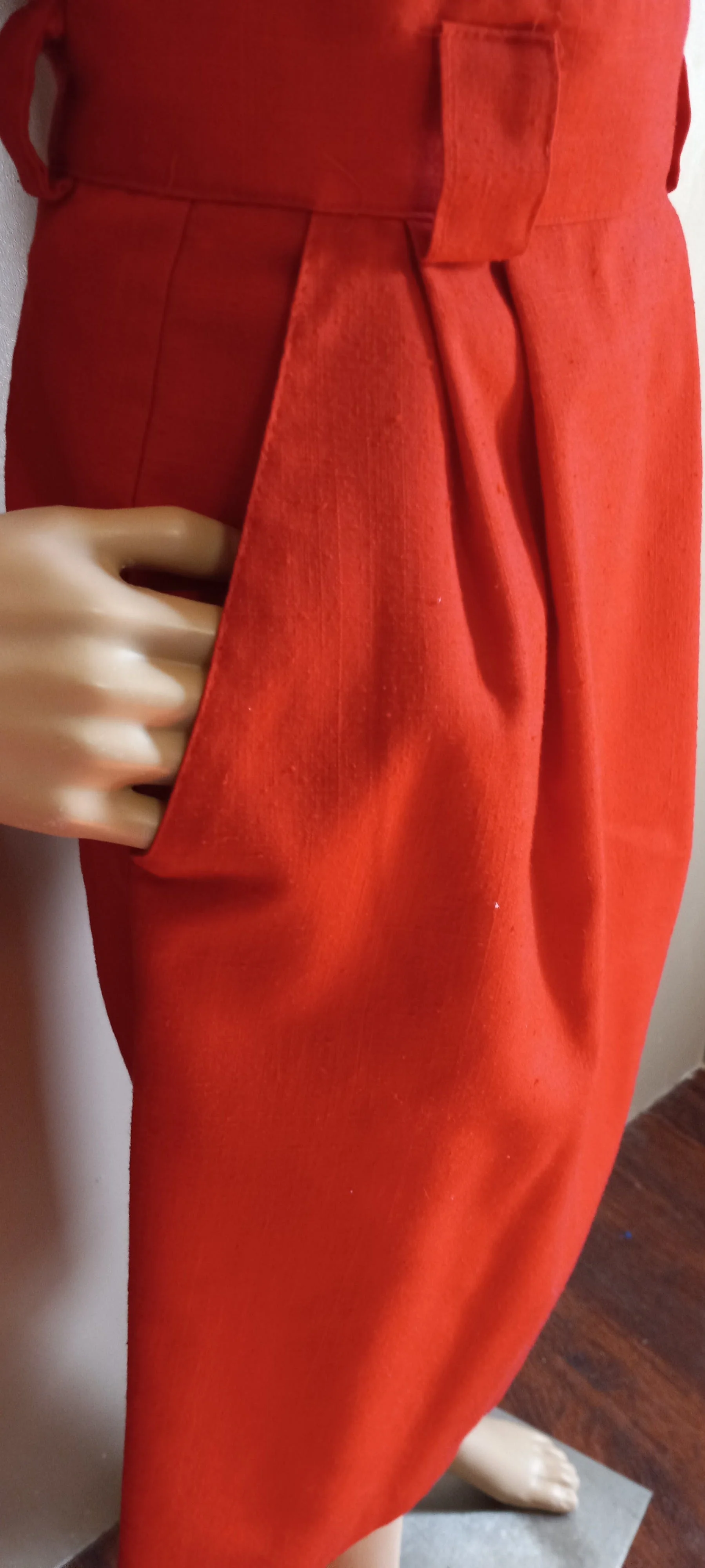 80’s Rayon Polyester & Acetate Lining Red Skirt by Diane Richard - Image 4