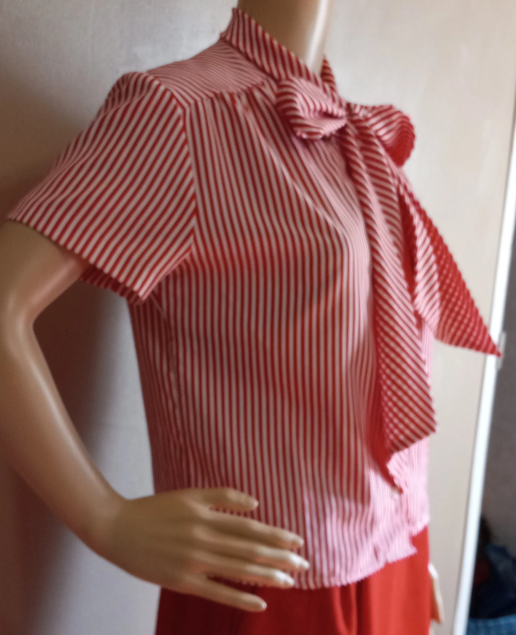 80’s Red and White Striped Pussy Bow Top by Ship 'n Shore - Image 4