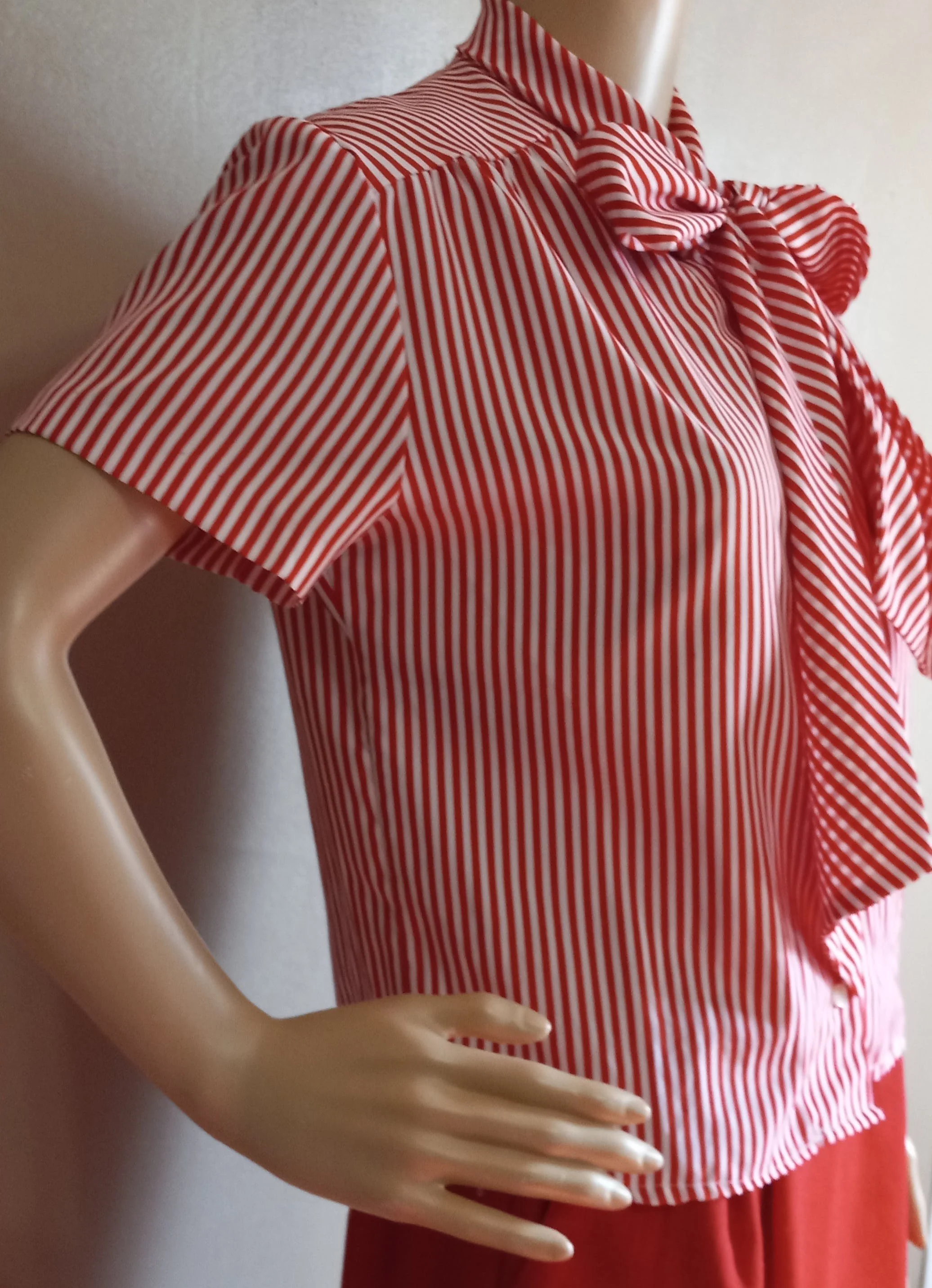80’s Red and White Striped Pussy Bow Top by Ship 'n Shore - Image 5