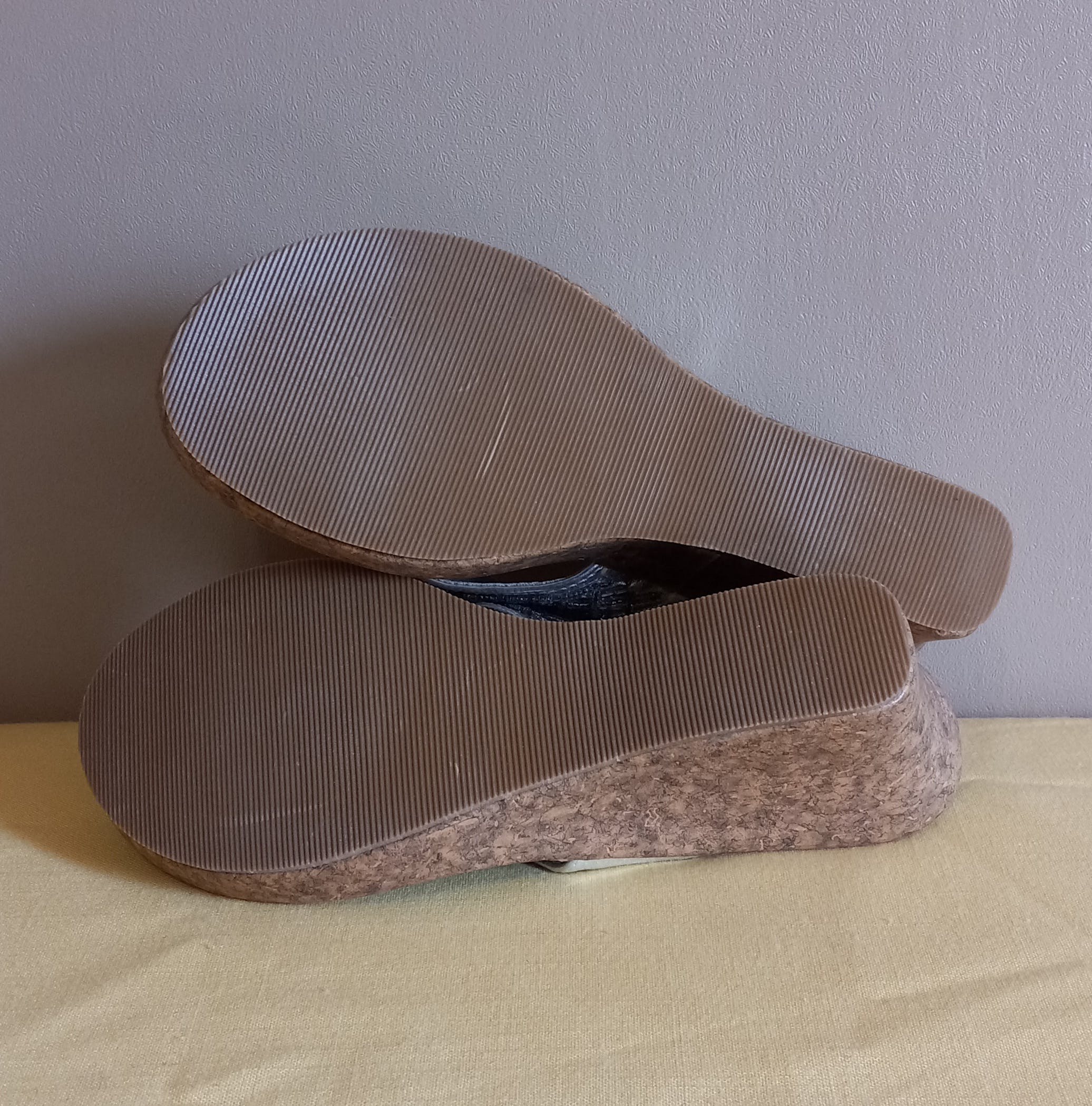 80’s Silver Embellished 3" Throng Platform Wedges - Image 4