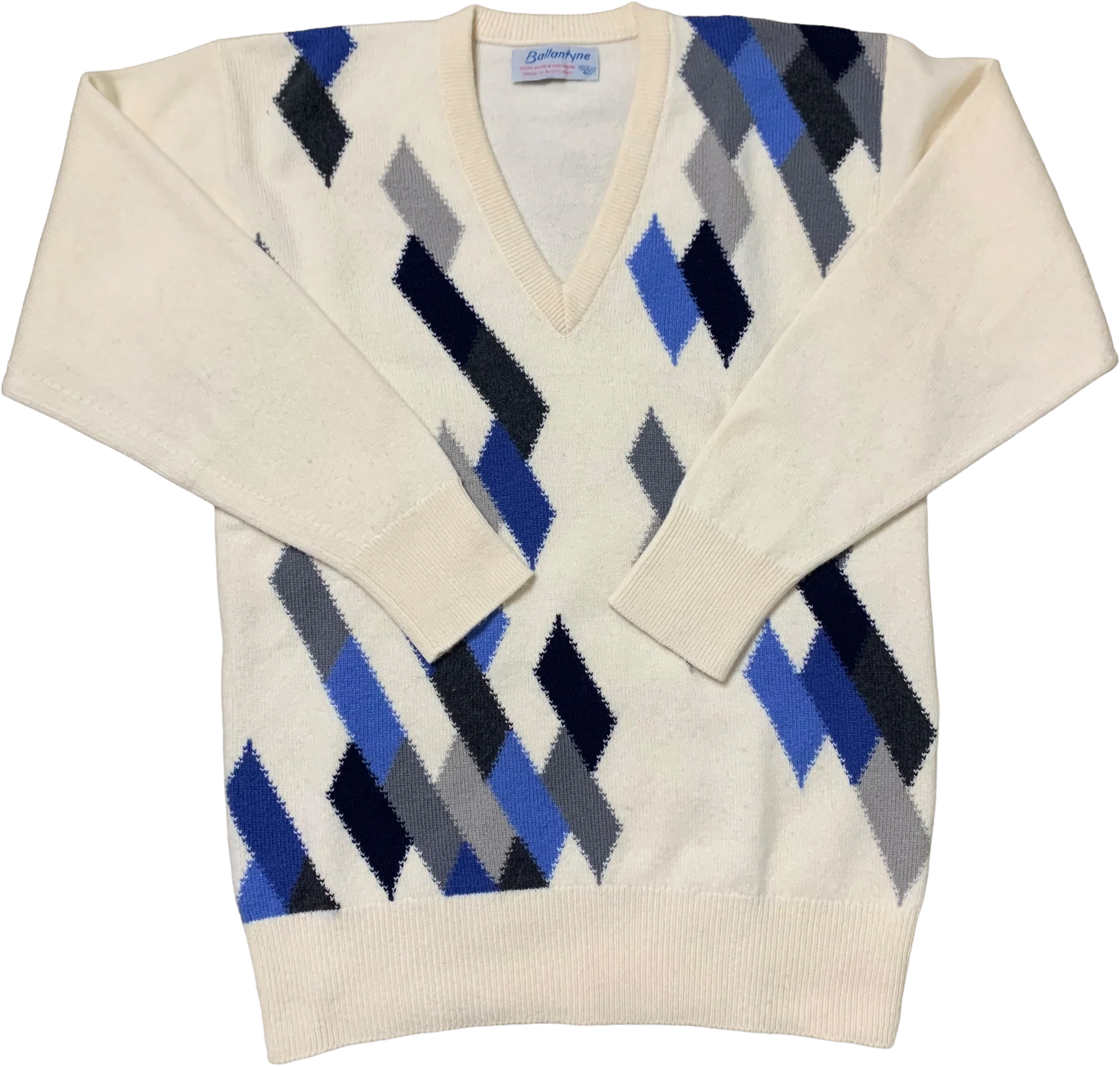 80s 100% Pure Cashmere Made In Scotland V-neck Sweater by Ballantyne