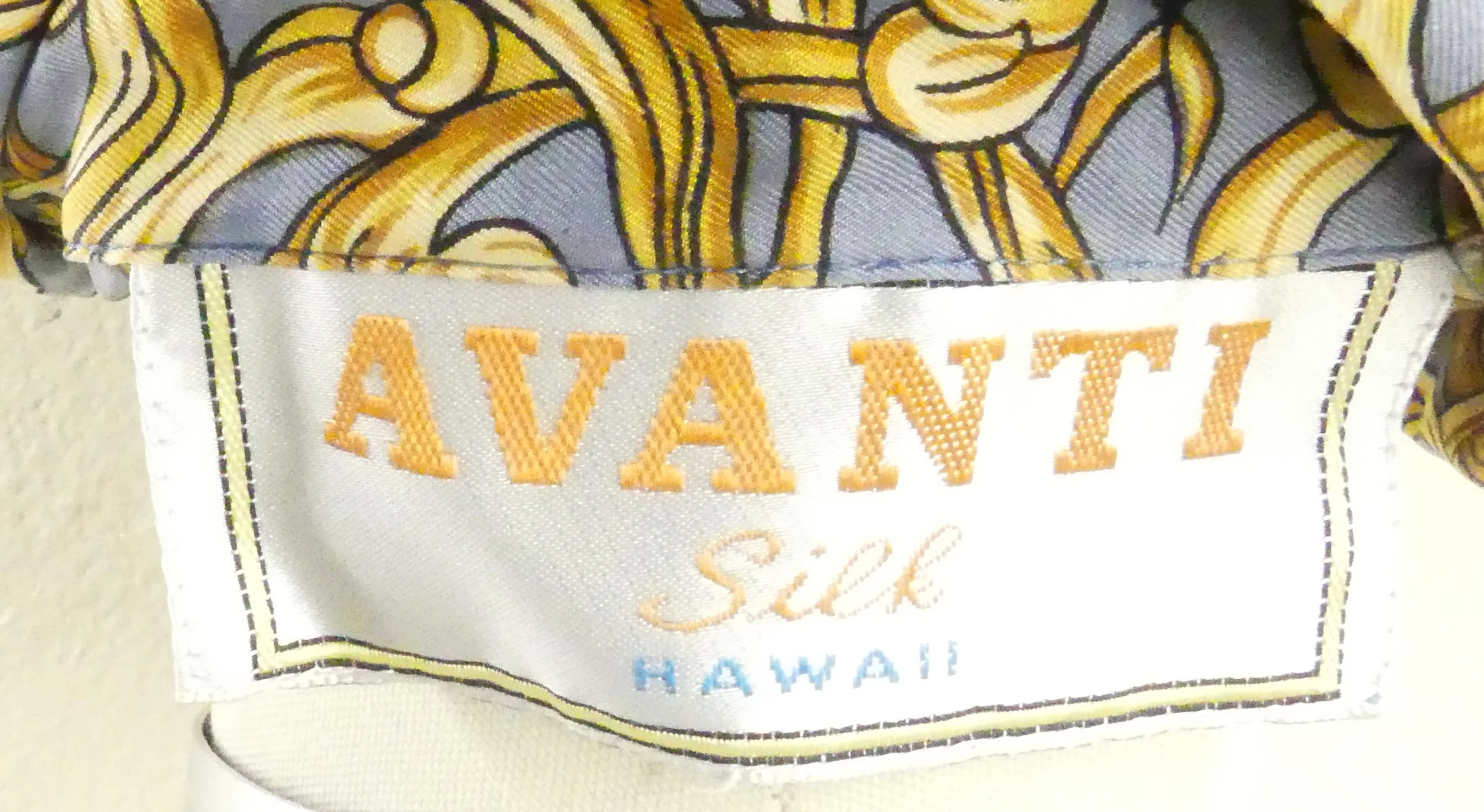 80s 100% Silk Button Up Shirt by Avanti - Image 5