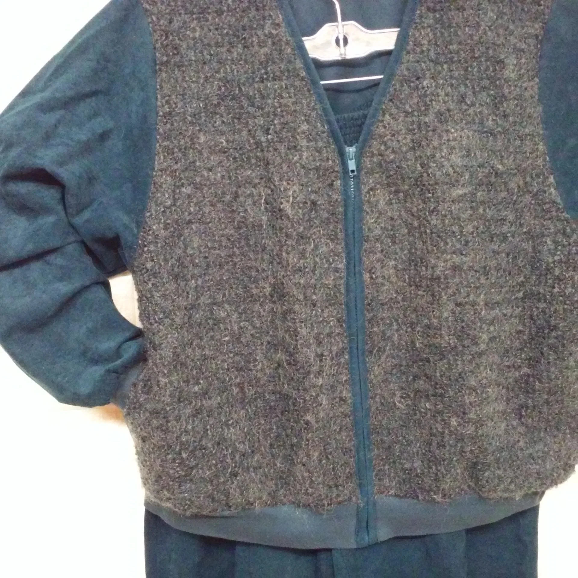 80s/90s 2pc Knitwear Cardigan Tracksuit Jacket Pant Teal By G.w. - a Division of Graff Made In Usa - Image 6