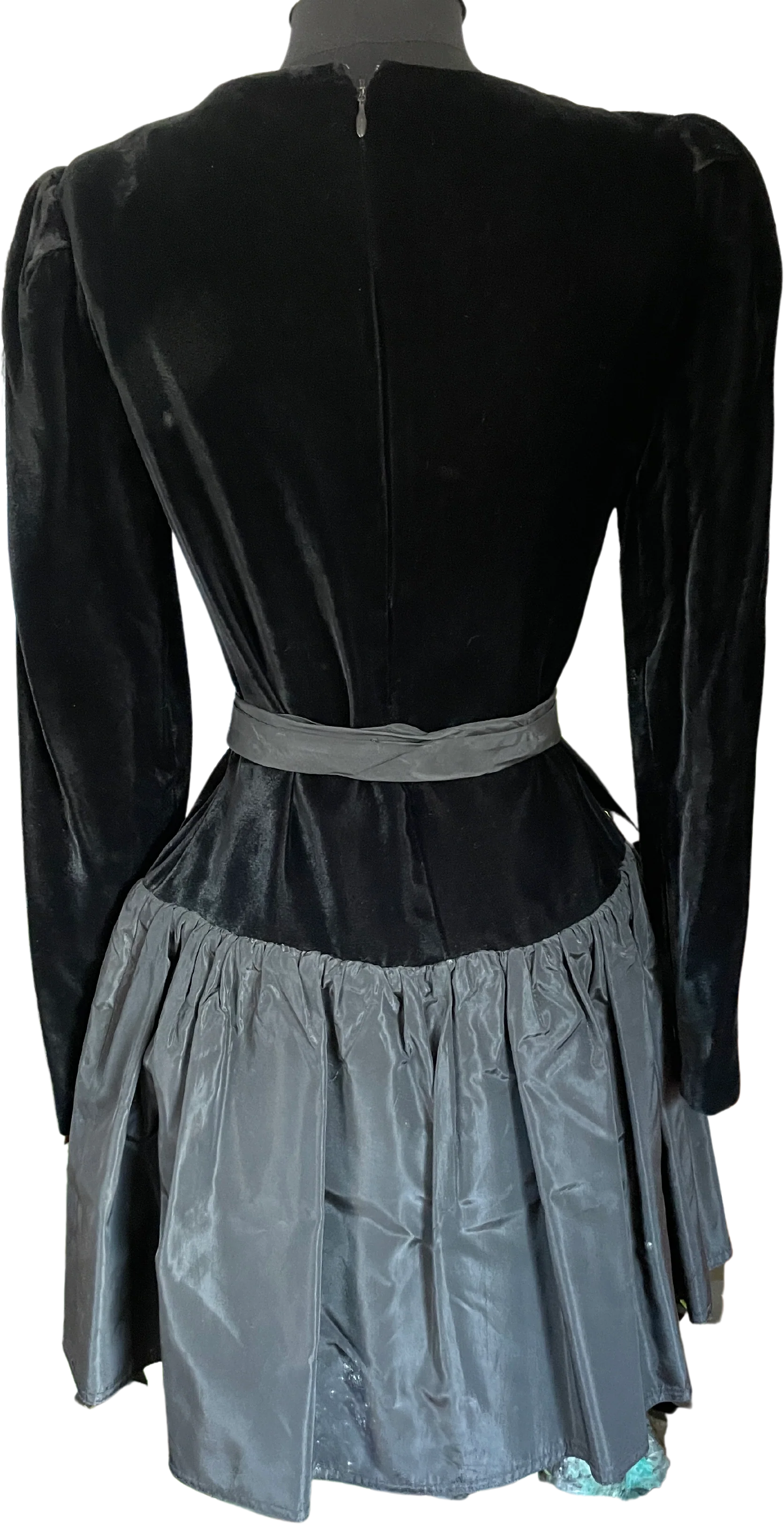 80s/90s 80s Black Taffeta / Velvet Dress Lbd By Bill Blass - Image 2
