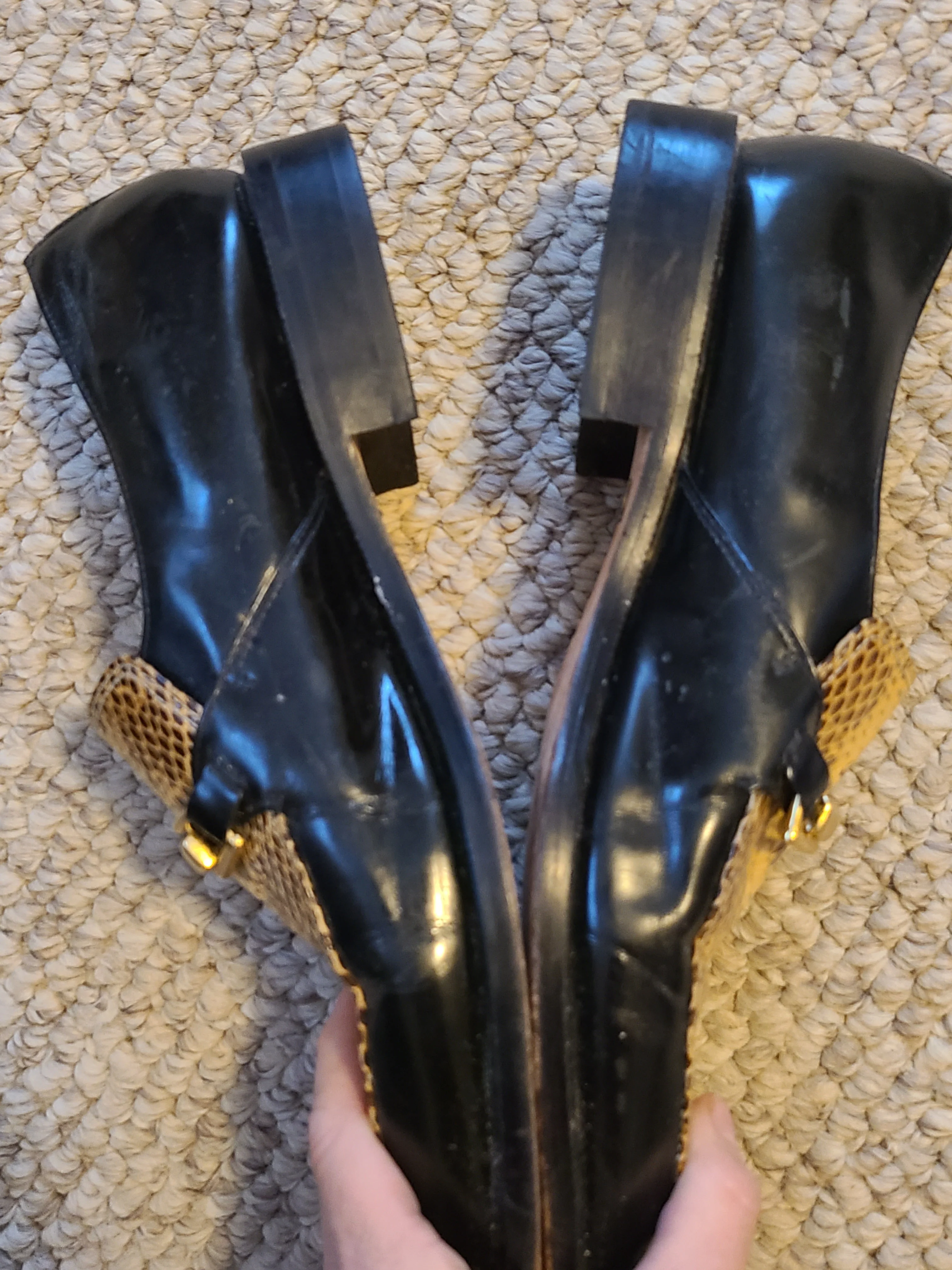 80s/90s 9 1/2 Mens Black Snakeskin Leather Loafers By Giorgio Brutini - Image 7