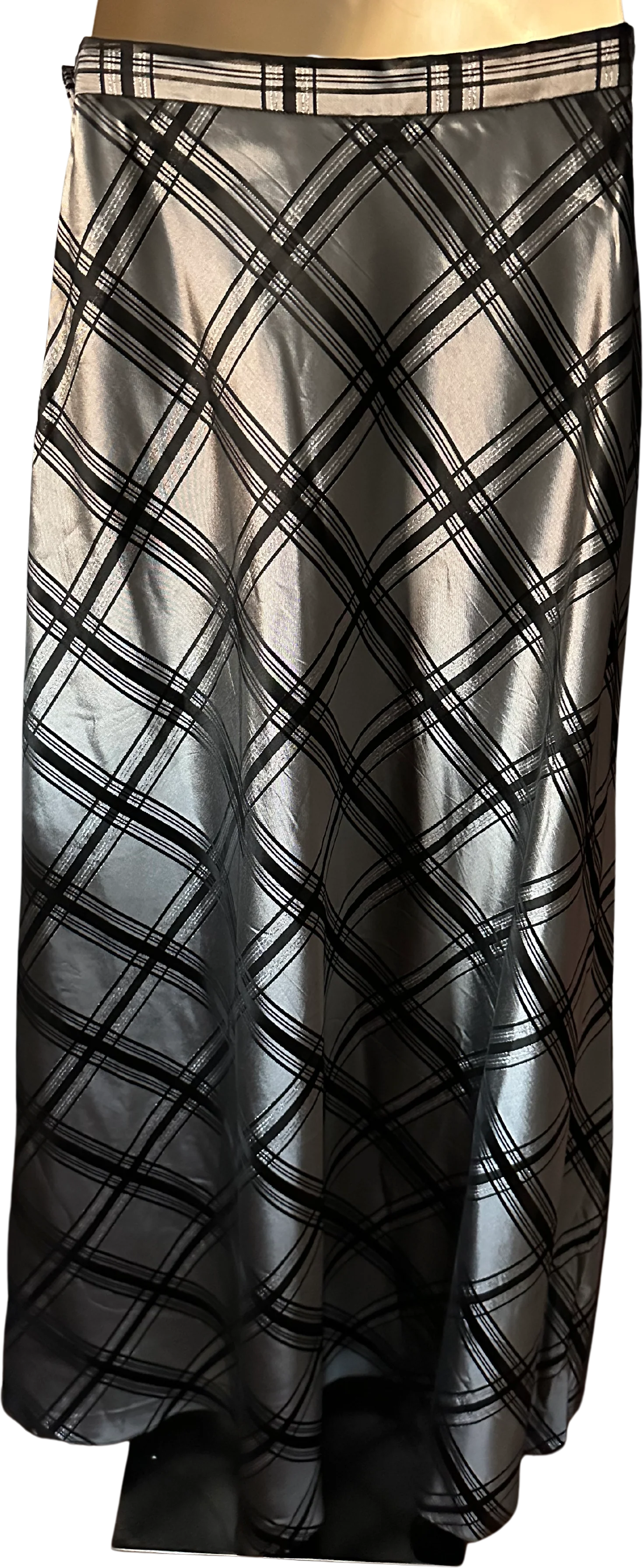80s/90s A-line Holiday Maxi Skirt By Michaelangelo - Image 2