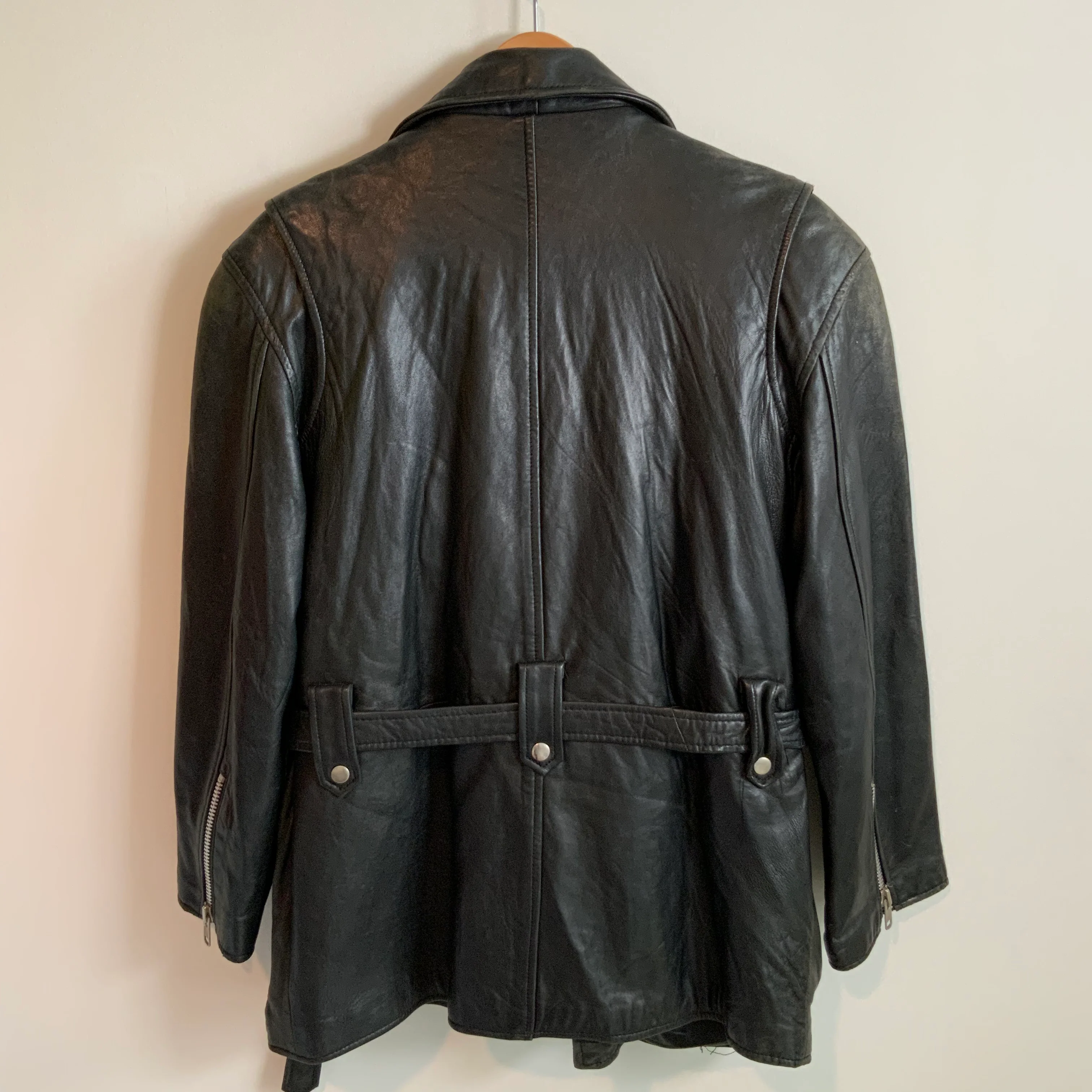 80s/90s Black Belted Broken In Motorcycle Biker Jacket By Pop - Image 9