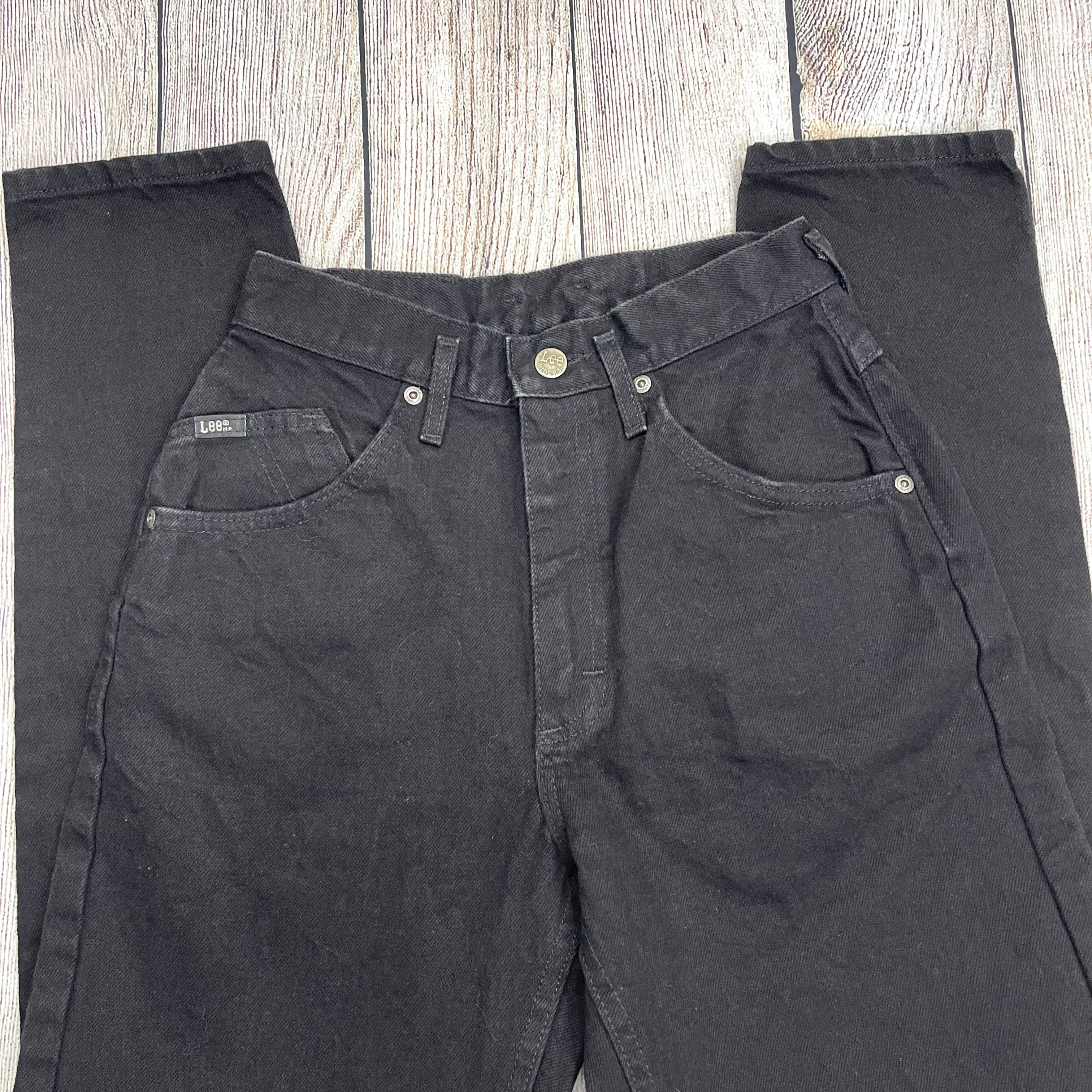 80s/90s Black High Waisted Tapered Leg Mom Jeans By Lee - Image 6