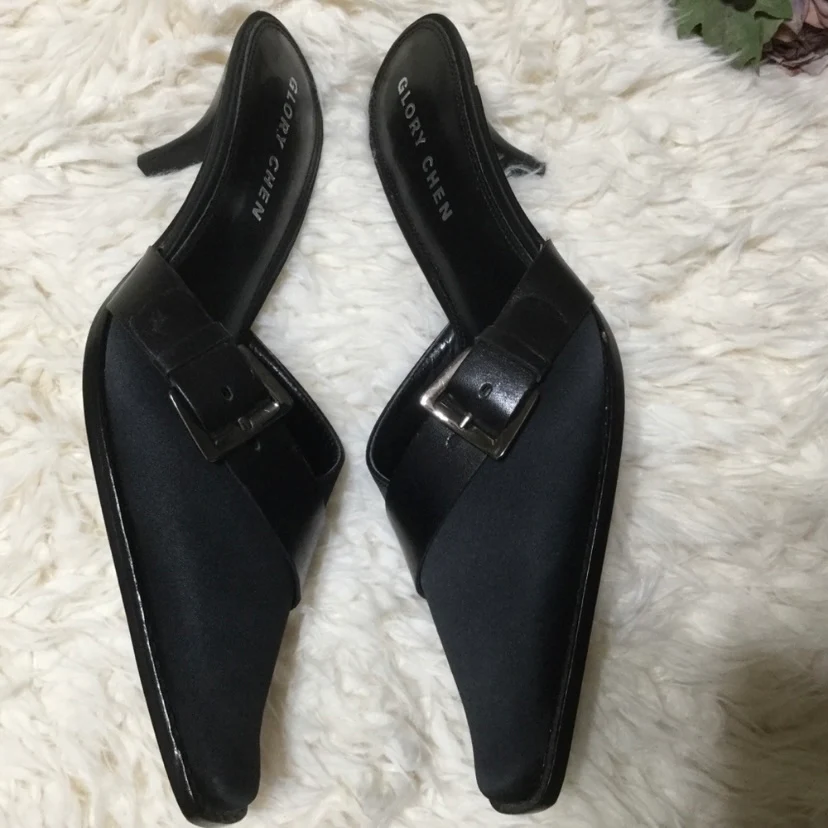 80s/90s Black Kitten Heel Slides Buckle Details By Glory Chen - Image 3