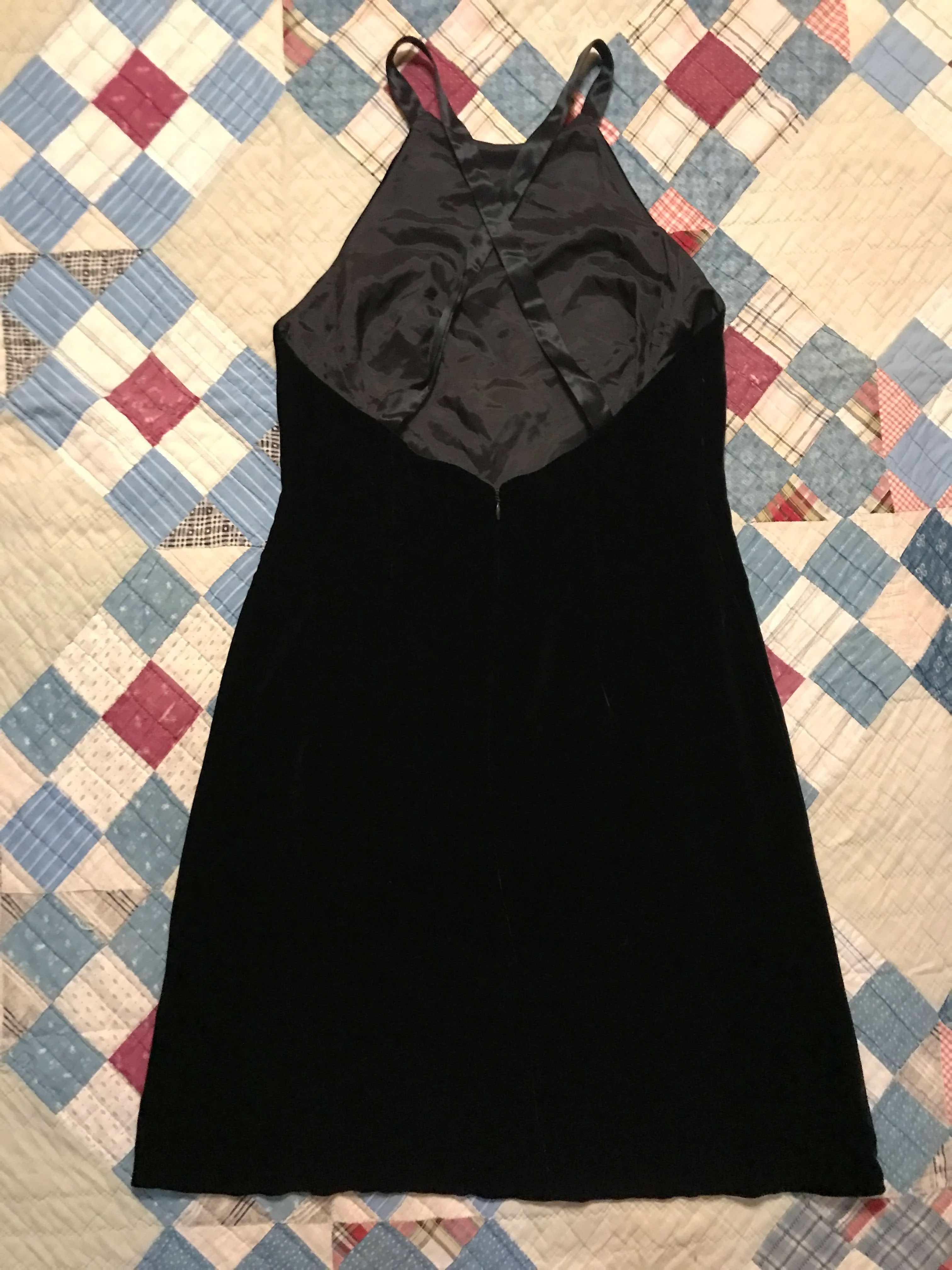 80s/90s Black Silk Velvet Formal Cocktail Party Dress By Nicole Miller - Image 10