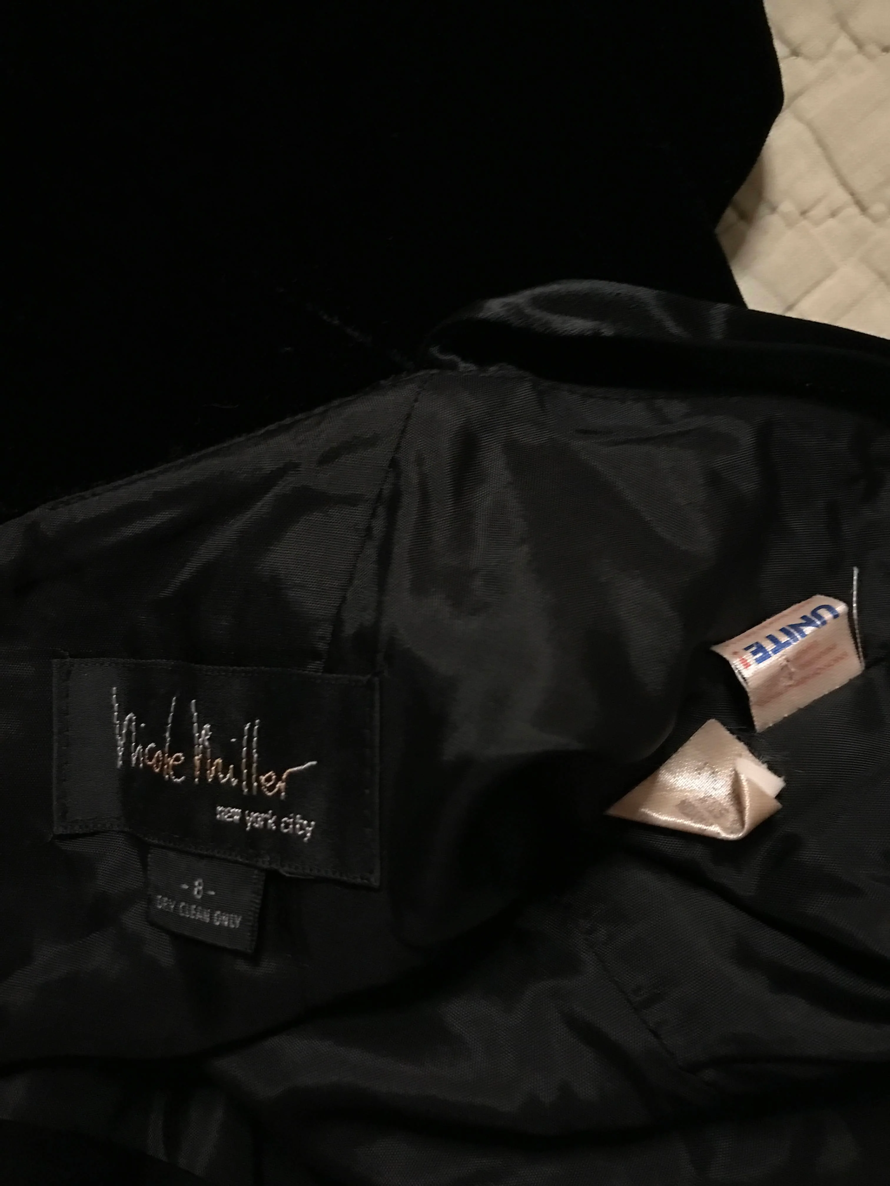 80s/90s Black Silk Velvet Formal Cocktail Party Dress By Nicole Miller - Image 9