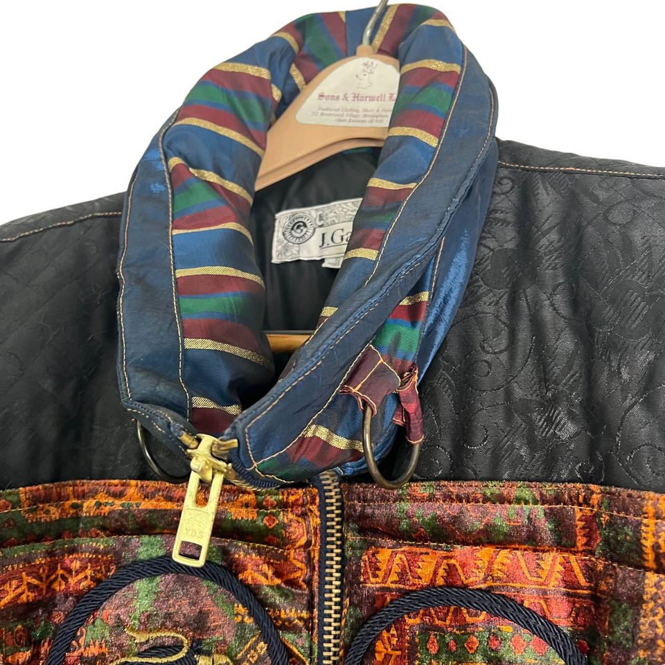80s/90s Brocade Embroidered Puffy Jacket Coats By J. Gallery - Image 5