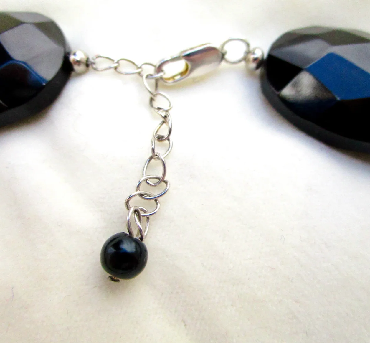 80s/90s Chunky Black Glass Choker With Huge Beads - Image 6