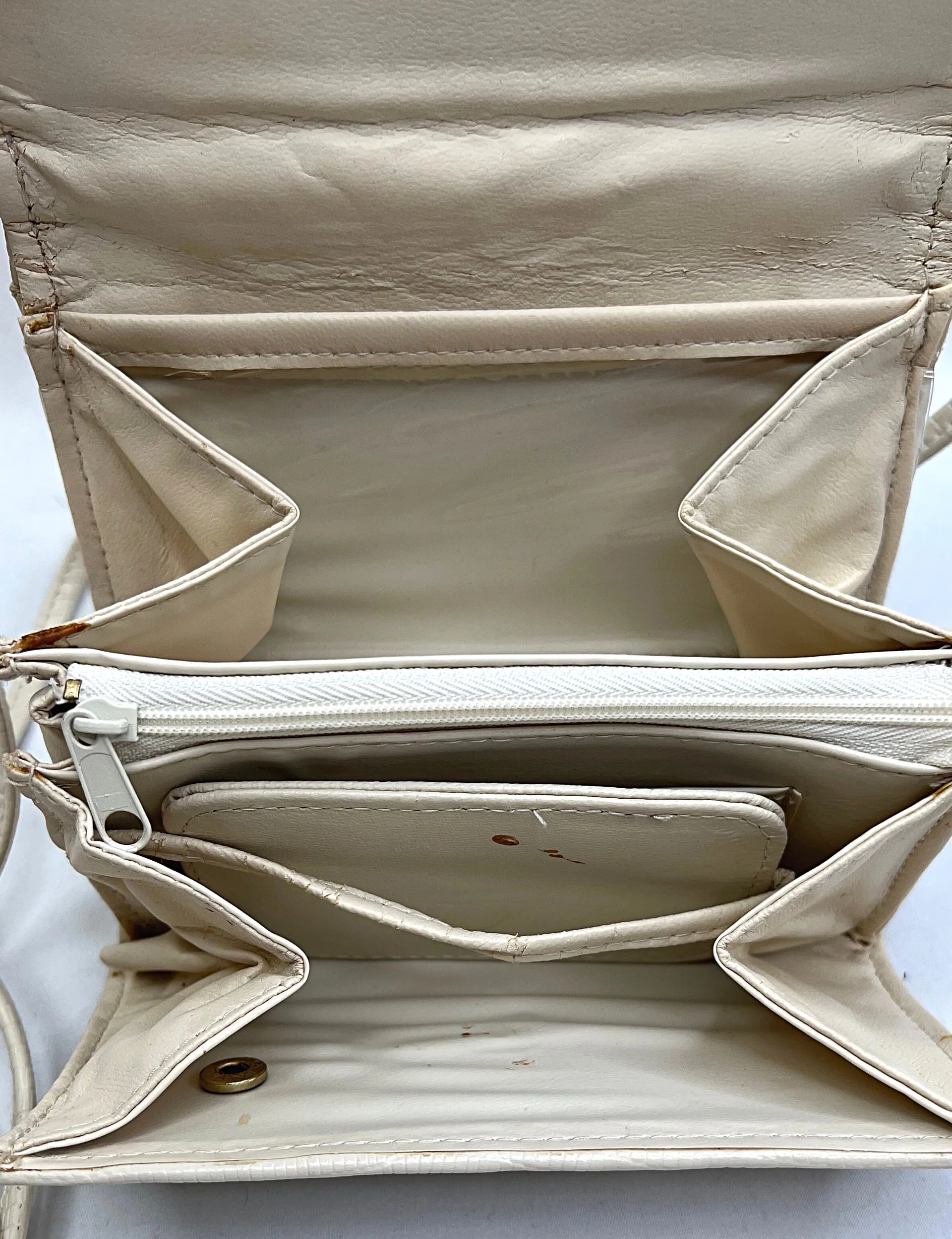 80s/90s Cream Snakeskin Accordion Mini Crossbody Bag By Dolce Vista - Image 7