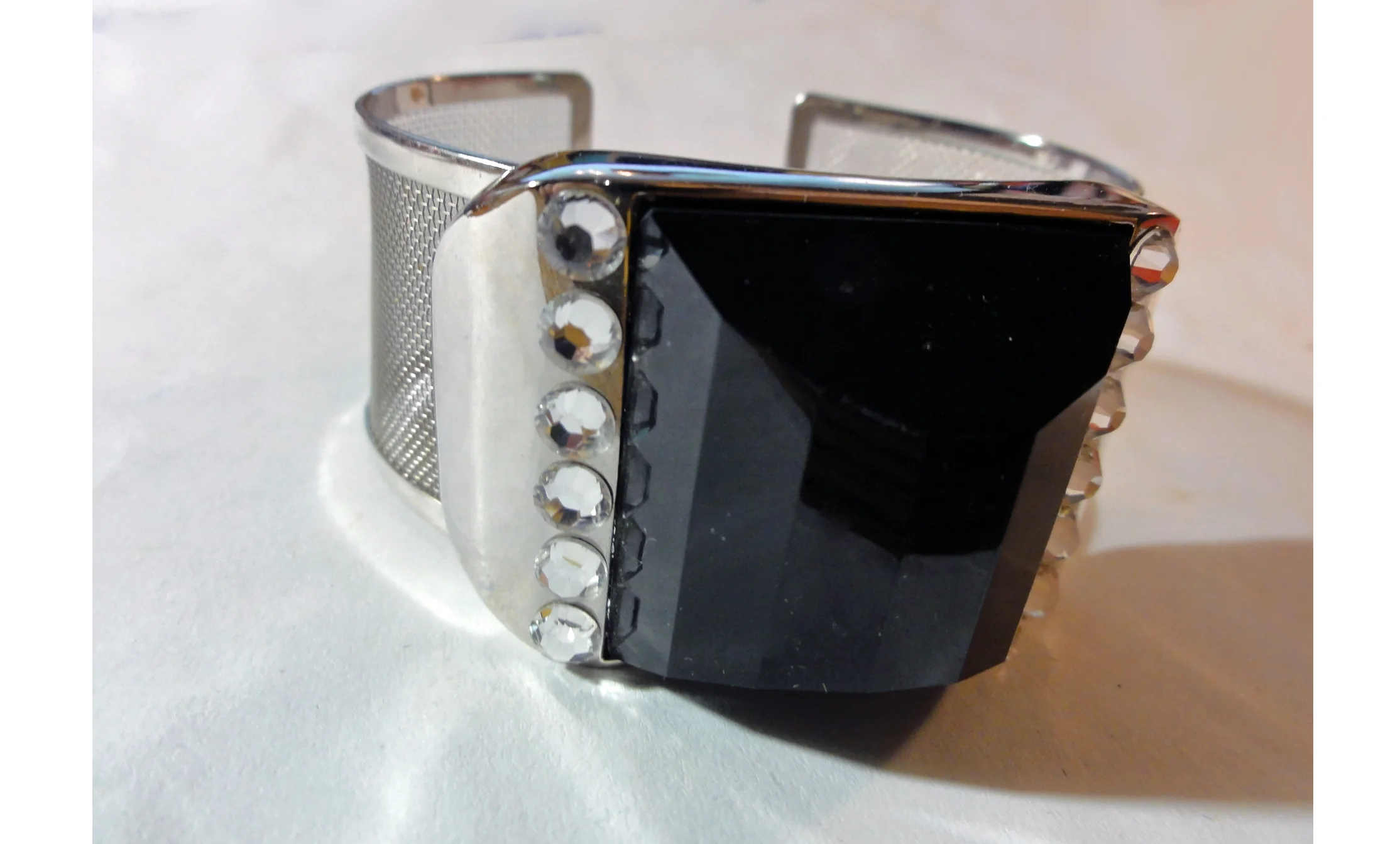 80s/90s Cuff Bracelet Silvertone Mesh Black And Rhinestone By Butler Fifth Avenue Collection - Image 3