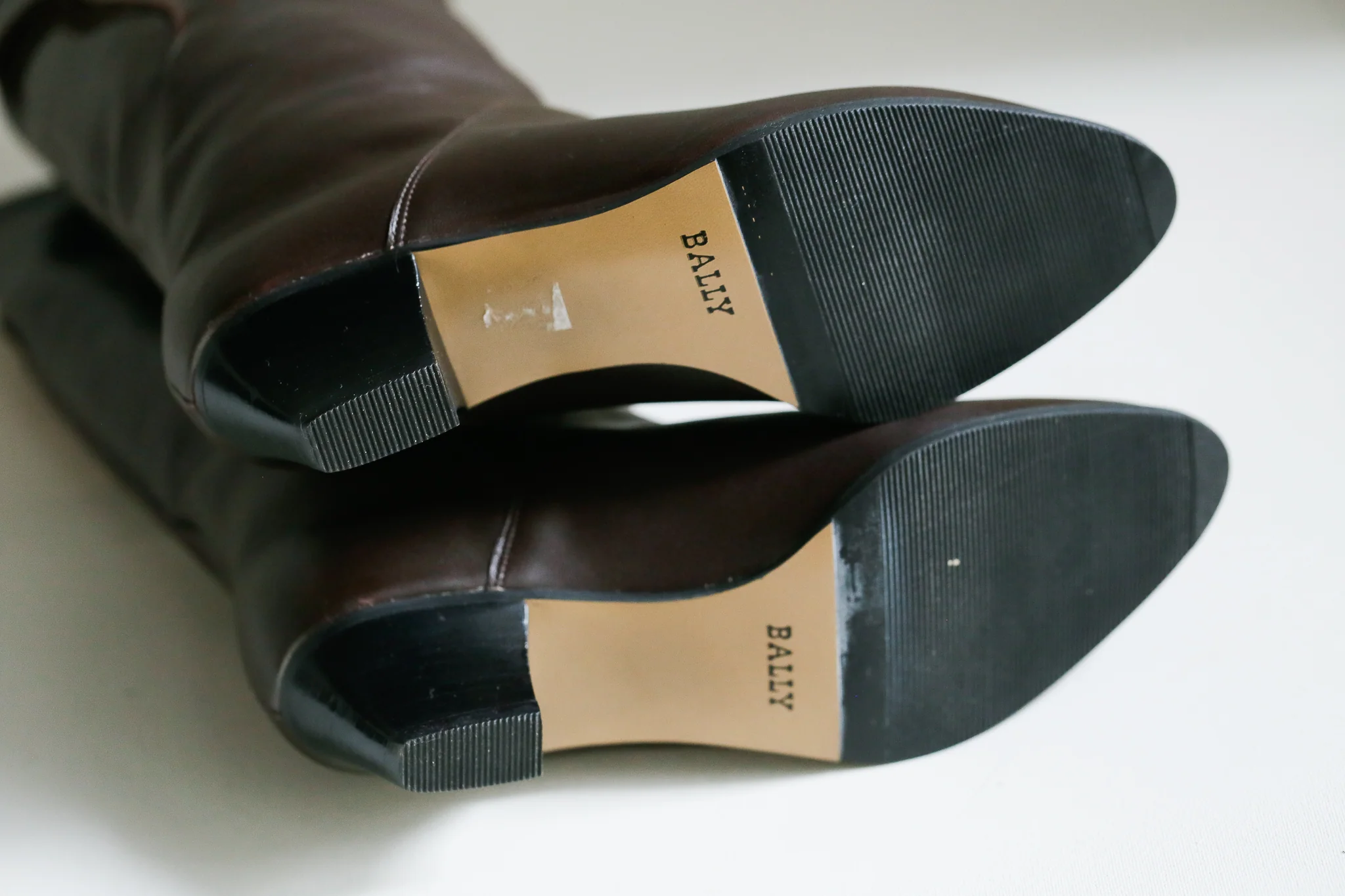 80s/90s Dark Brown Fleece Lined Boots By Bally - Image 12