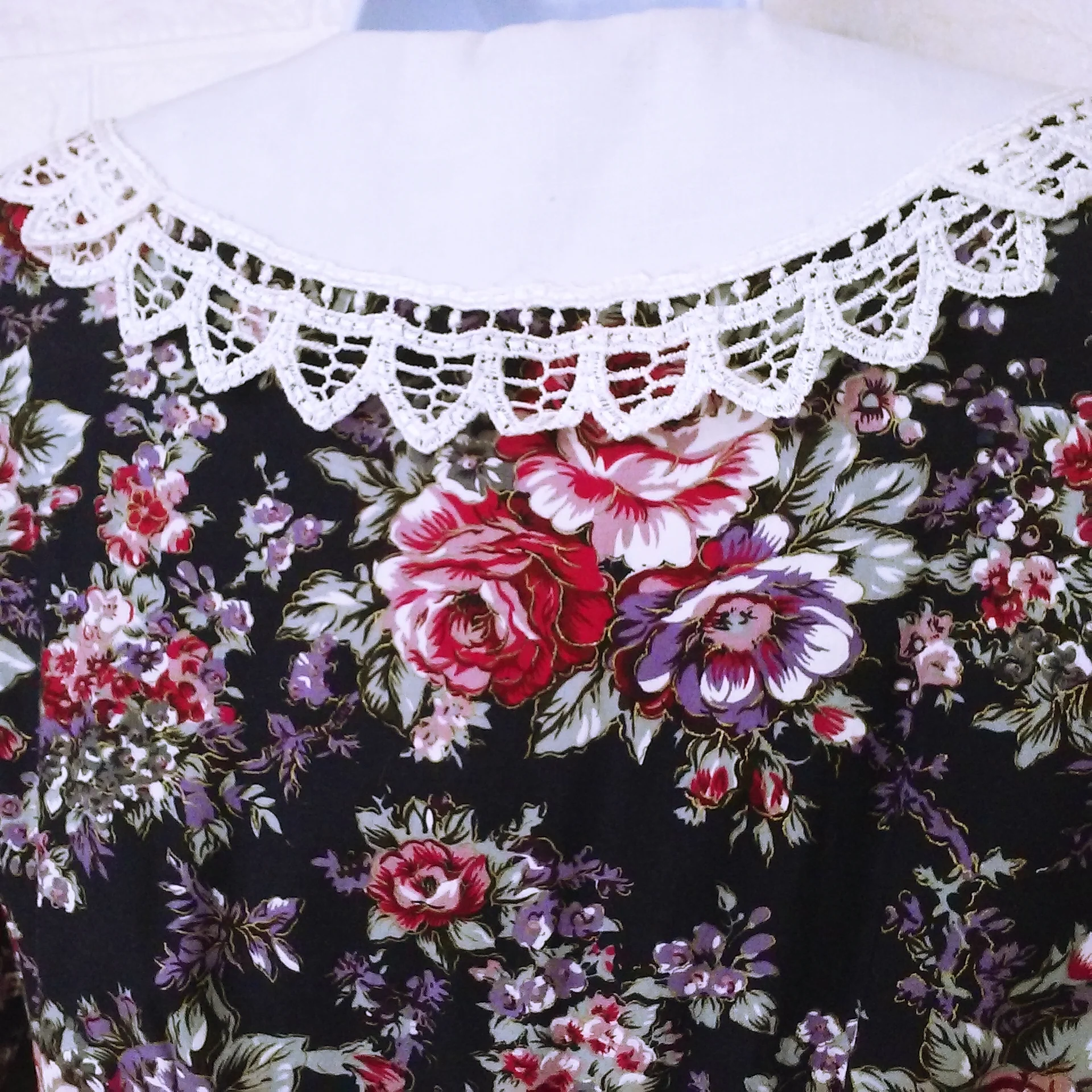 80s/90s Dark Floral Secretary Granny Lace Prairie Dress By Brandywine Creek Made In Philippines - Image 14
