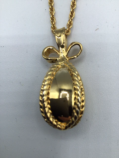 80s/90s Designer Ornament Necklace By Joan Rivers - Image 4