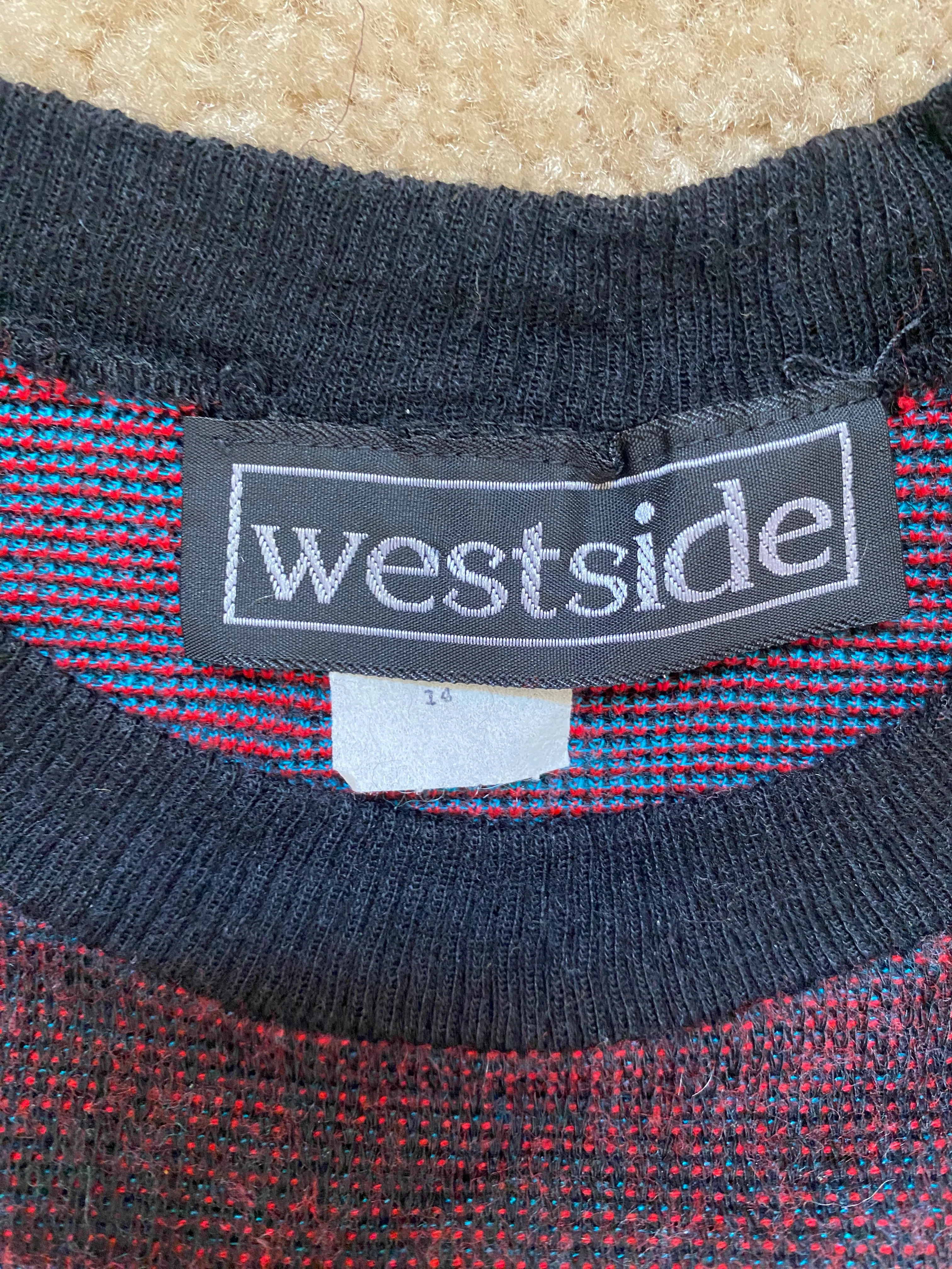 80s/90s Drop Sleeve Sweater Covered In Roses By Westside - Image 4