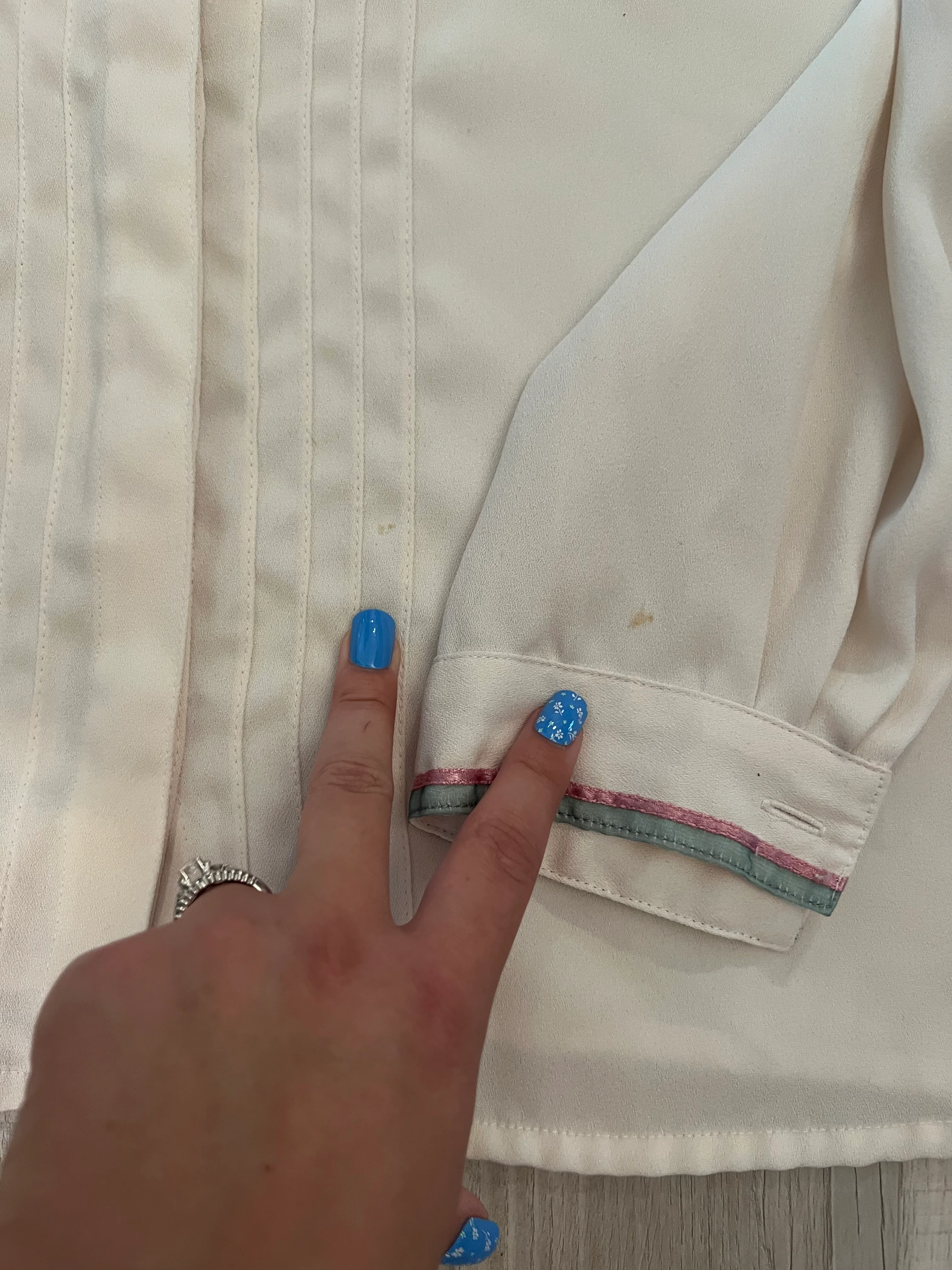 80s/90s Embroidered Collar Button Down Blouse By Koret - Image 7