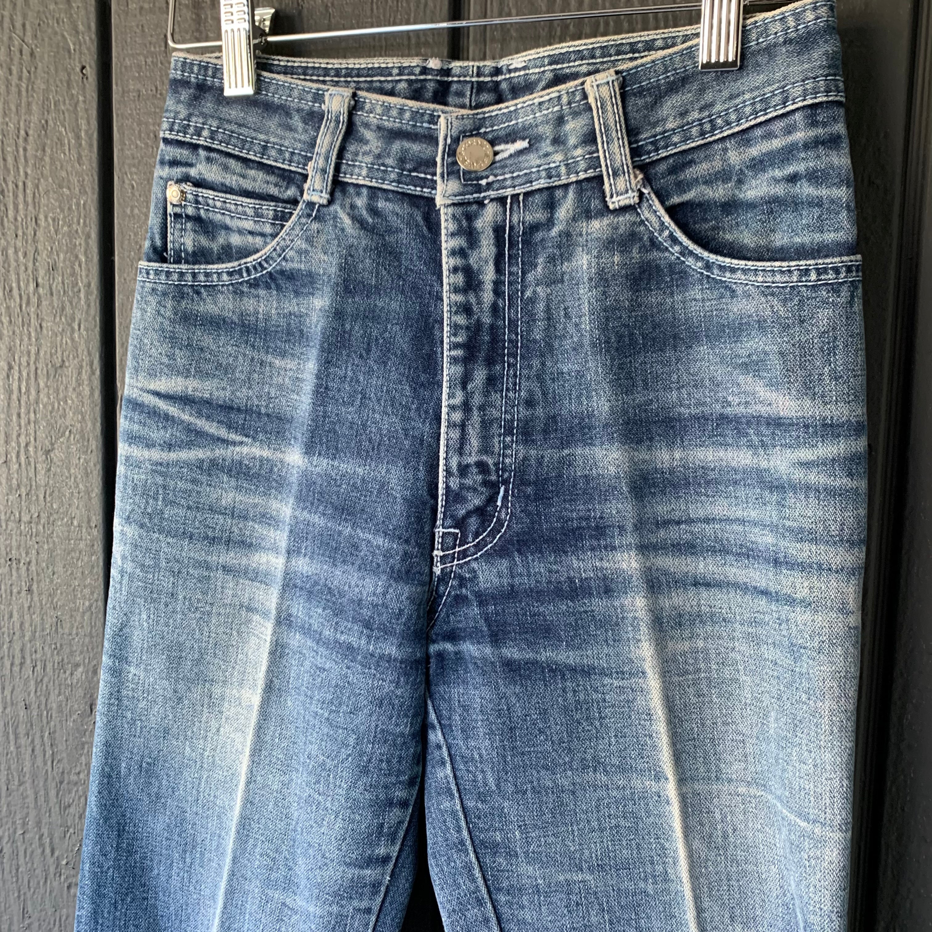 80s/90s Faded Straight Leg Jean With Embroidered Pockets By Corniche - Image 3