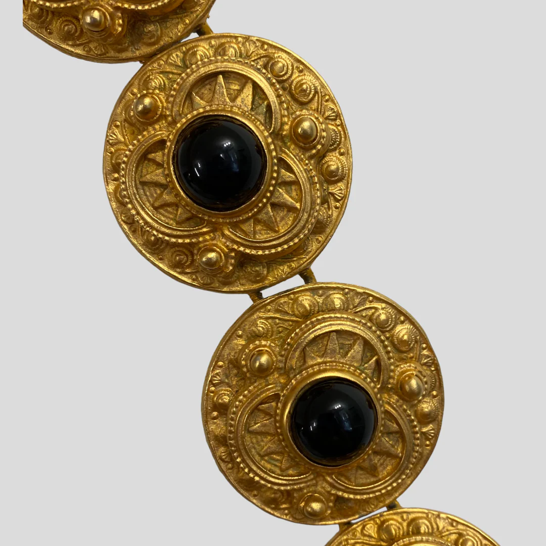 80s/90s Gold And Black Ornate Medallion Statment Belt By Carlisle - Image 5