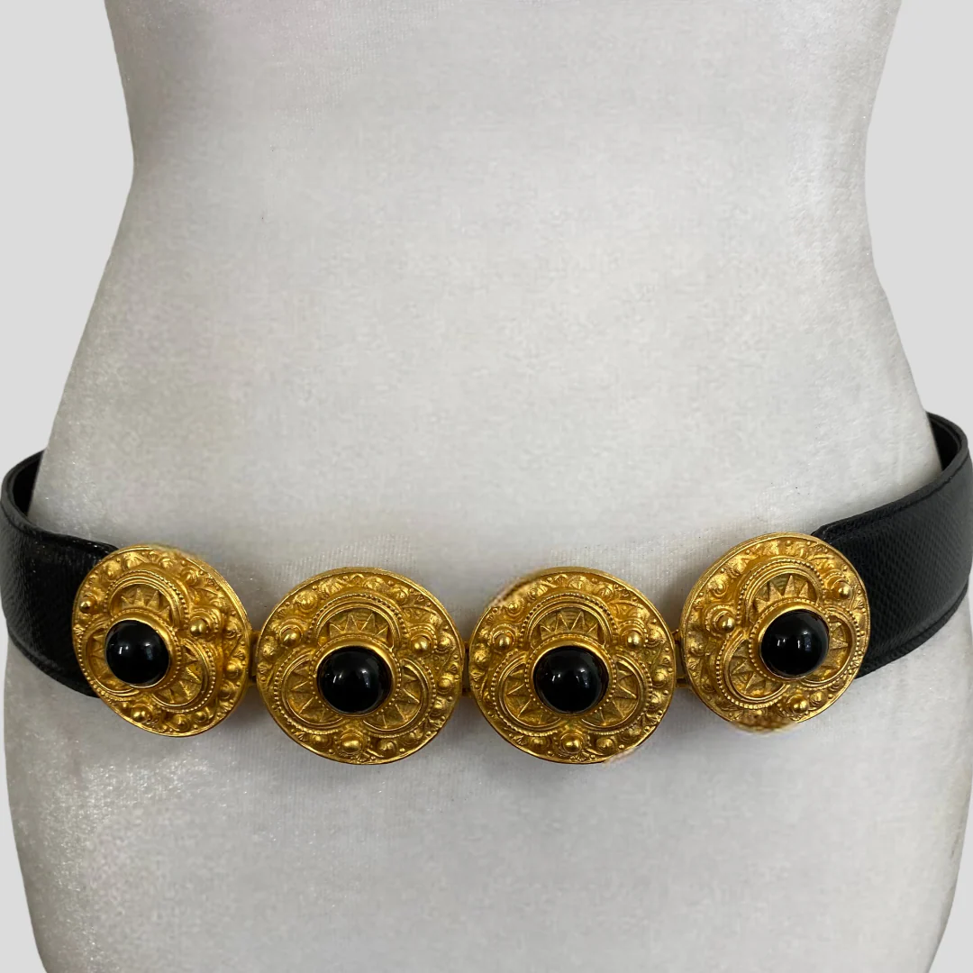 80s/90s Gold And Black Ornate Medallion Statment Belt By Carlisle - Image 7