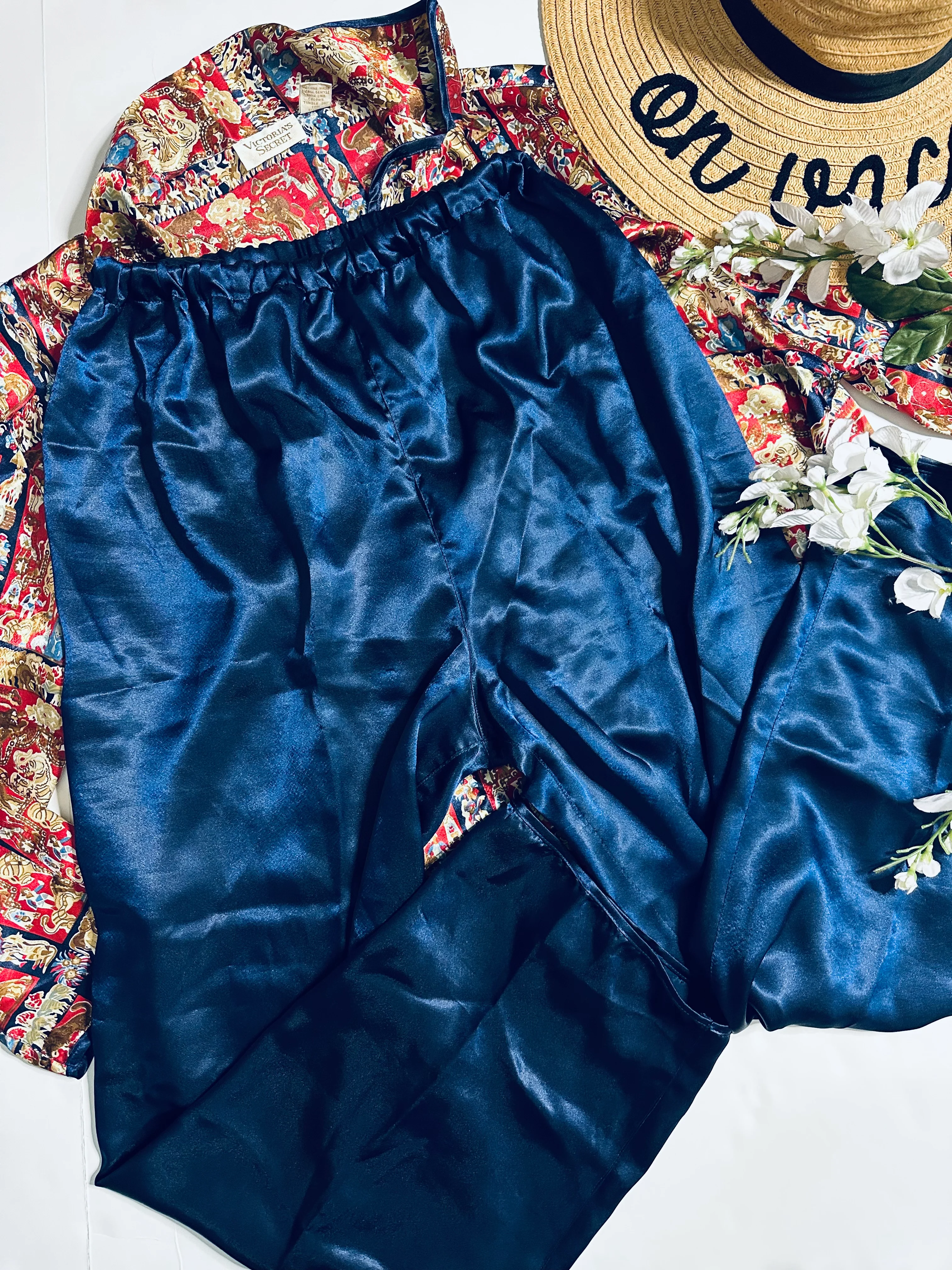 80s/90s Gold Label Vs Satin Matching Pajama Set By Victoria's Secret - Image 10