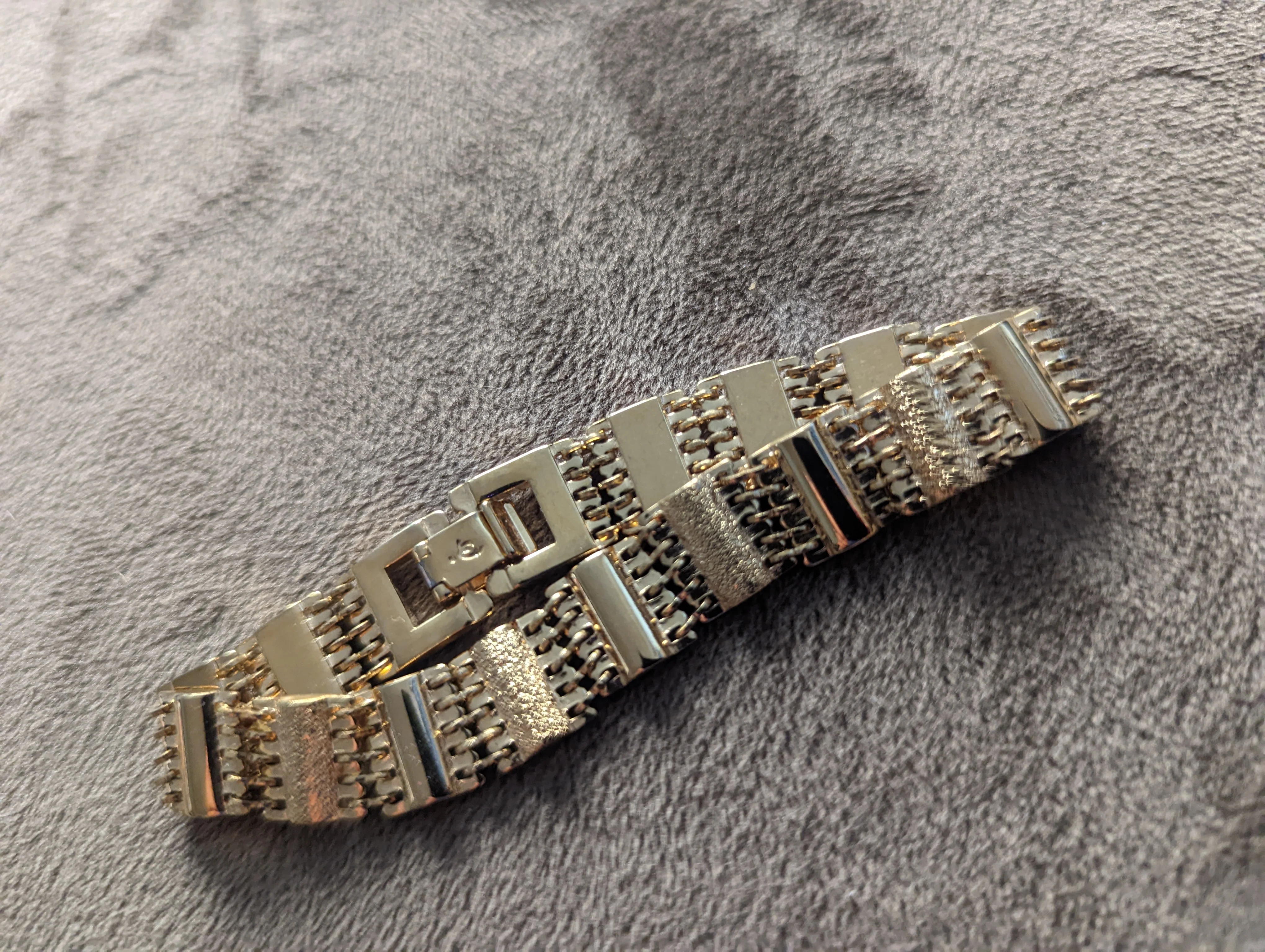 80s/90s Gold Link Bracelet - Image 10