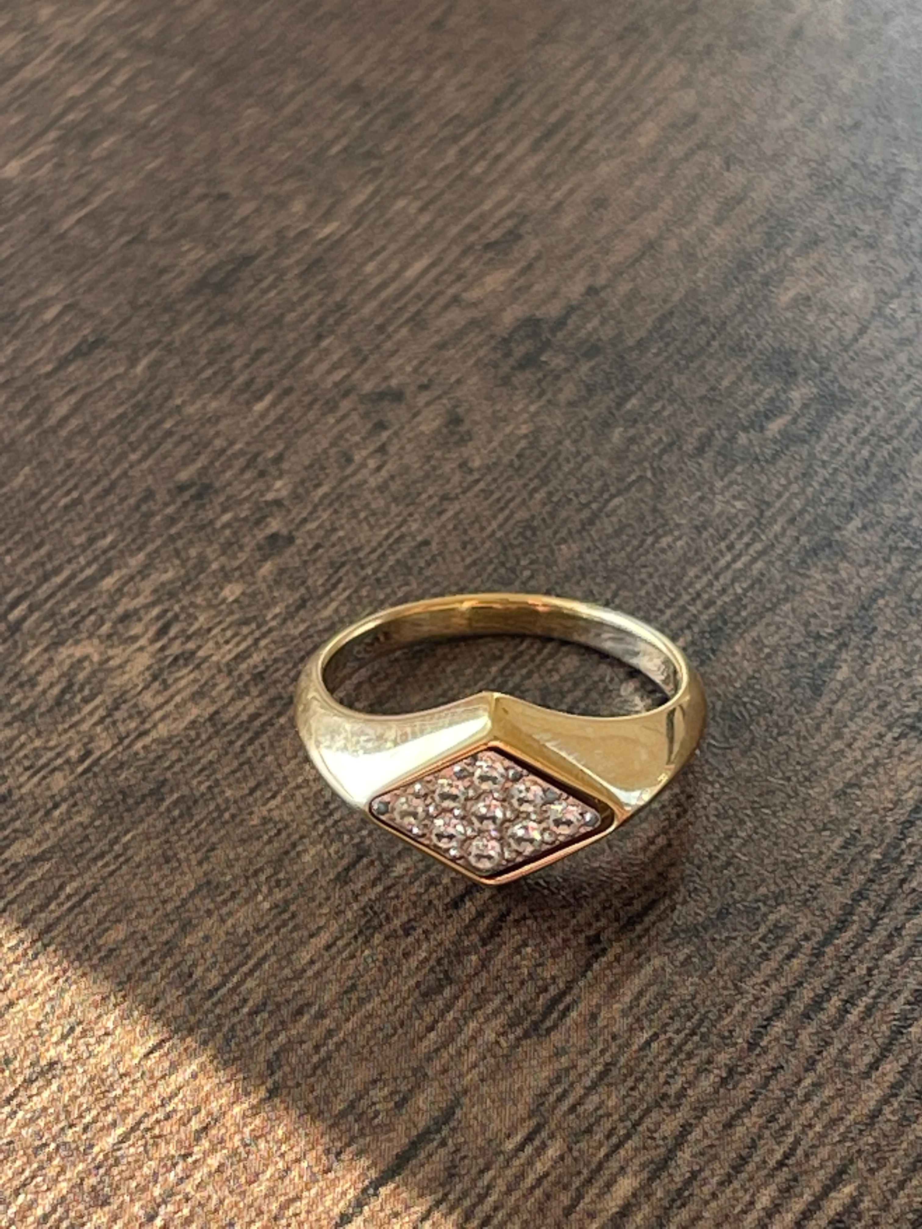 80s/90s Gold Plated Cz Rhinestone Ring By Avon - Image 2